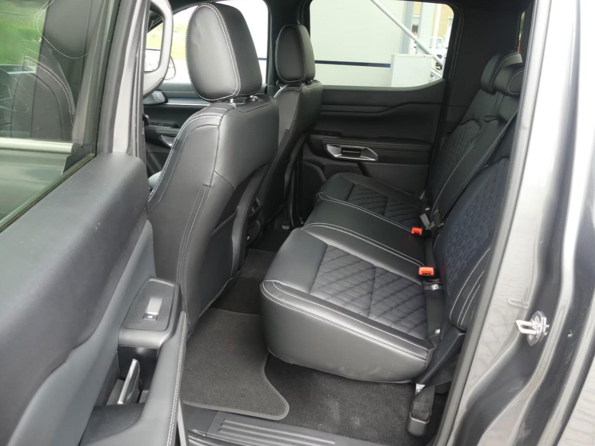 Ford Ranger Platinum 3.0 V6 DIESEL GARANTIE 4 ANS (2025) - Foto 8