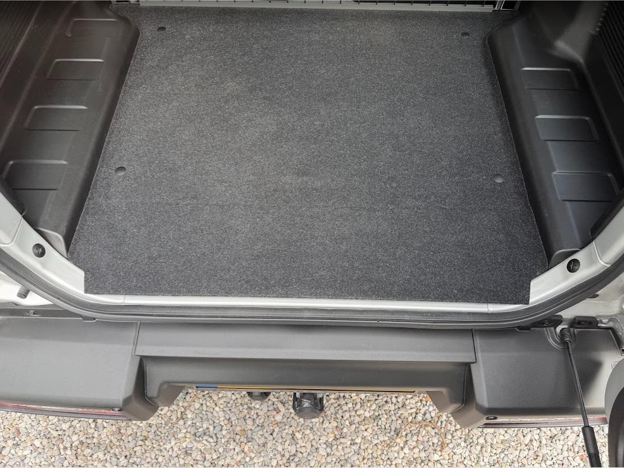 Suzuki Jimny JIMNY ALLGRIP GPS + HIFI ALPINE + 220V (2023) - Photo 8