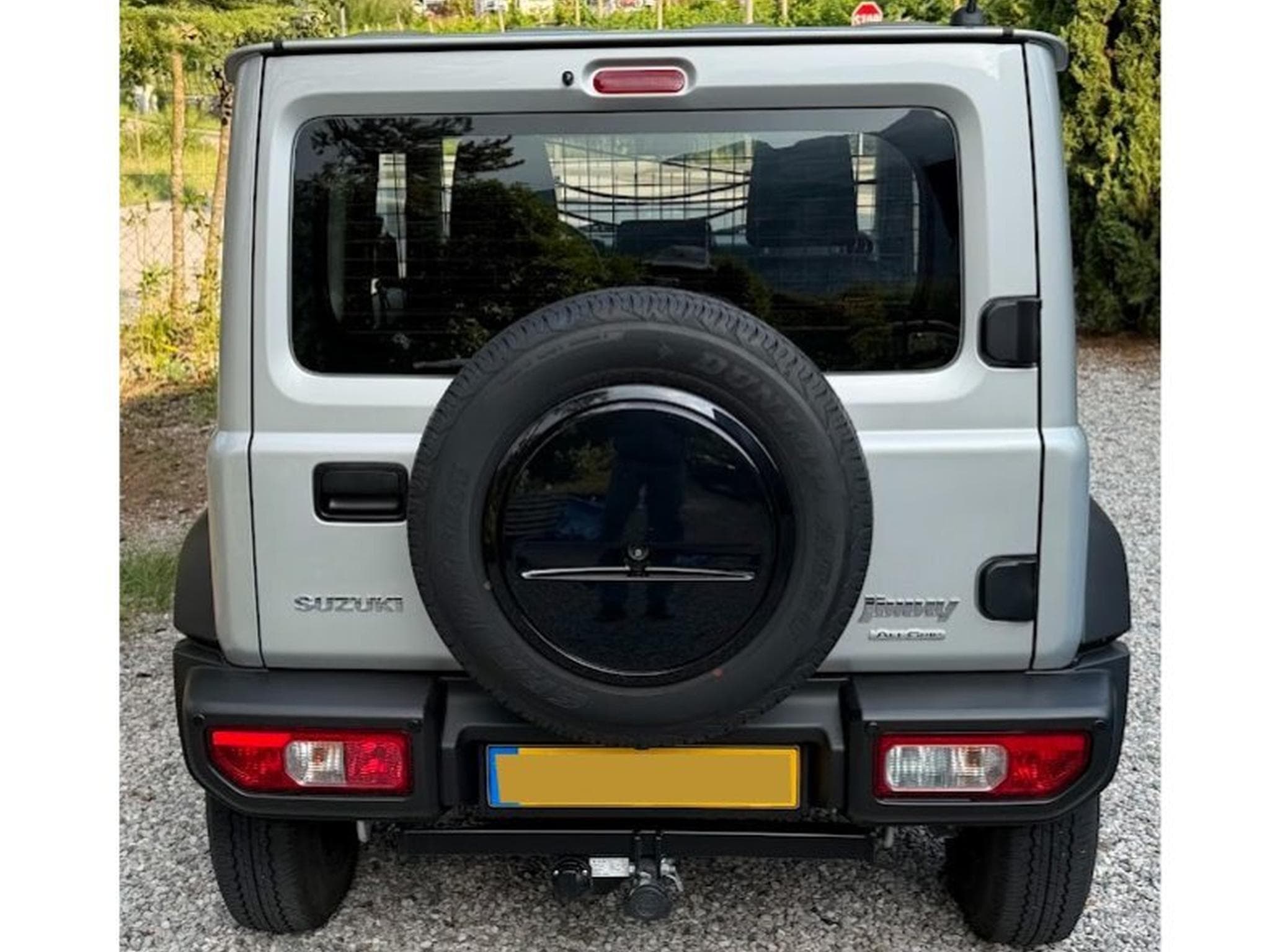 Suzuki Jimny JIMNY ALLGRIP GPS + HIFI ALPINE + 220V (2023) - Photo 2