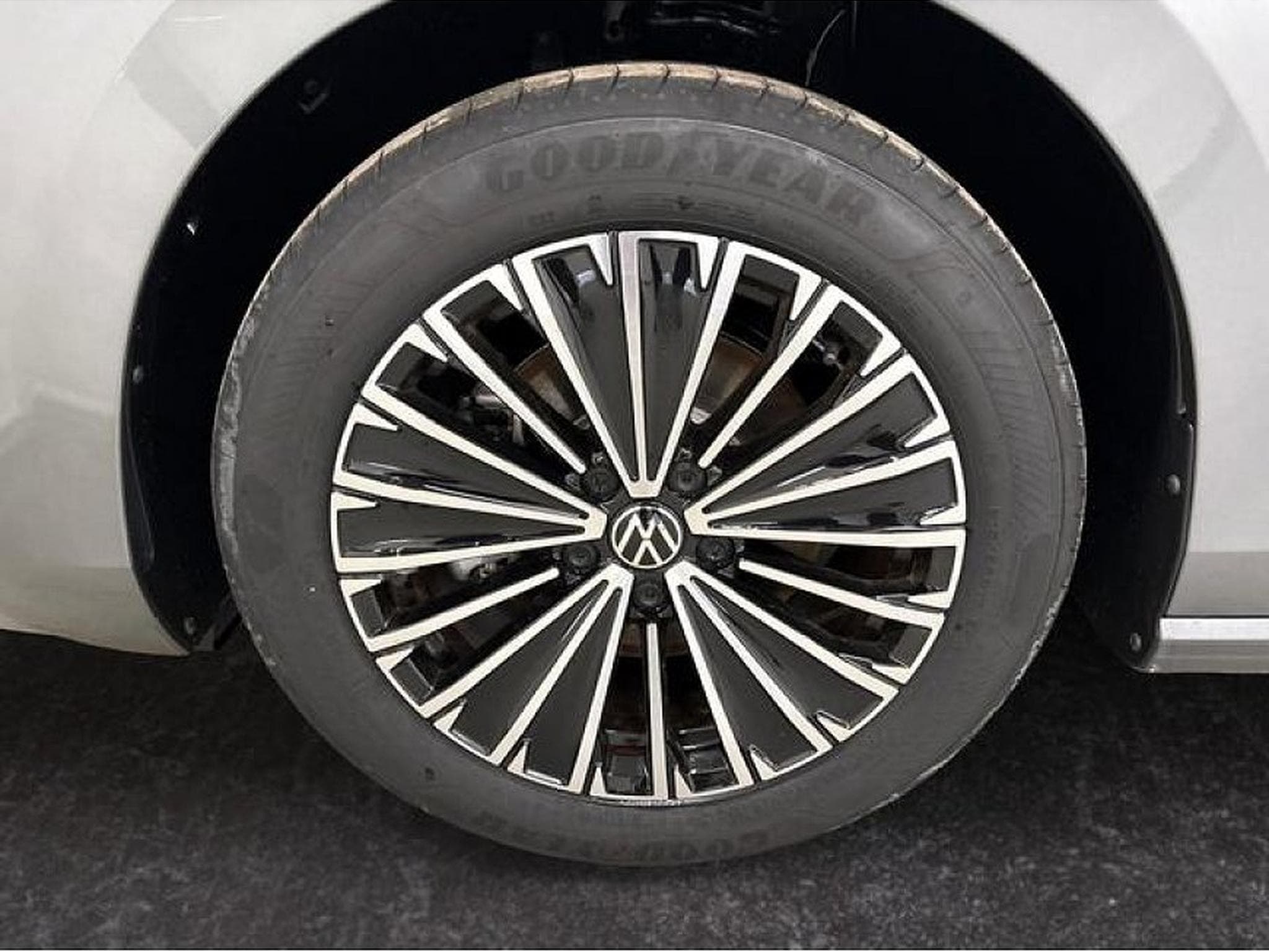 VW Passat (2026) - Photo 11