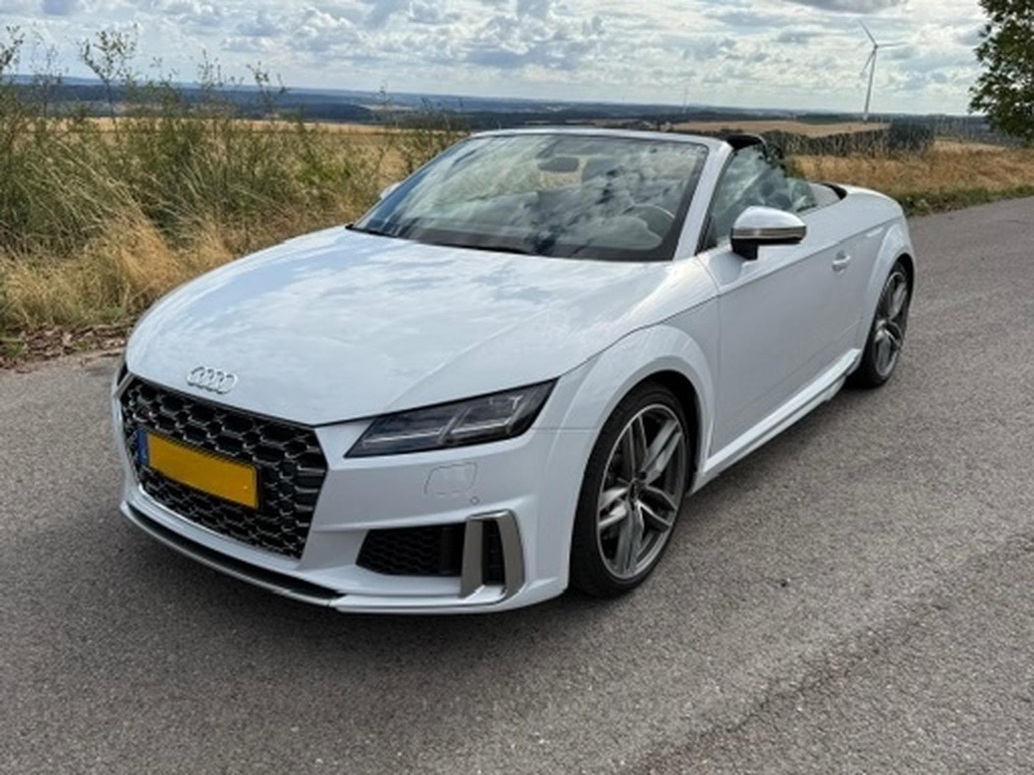 Audi TTS S tronic (2023) - Foto 7