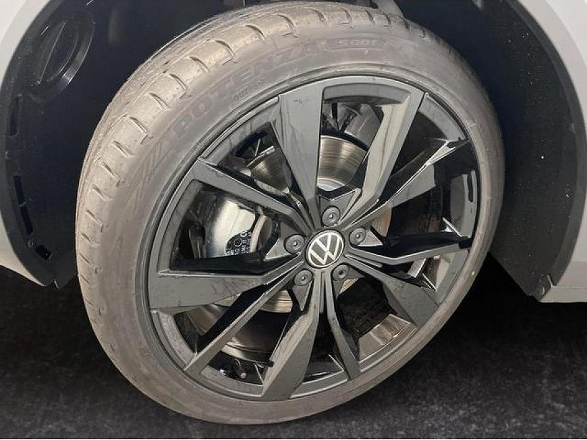 VW T-Roc (2025) - Photo 11