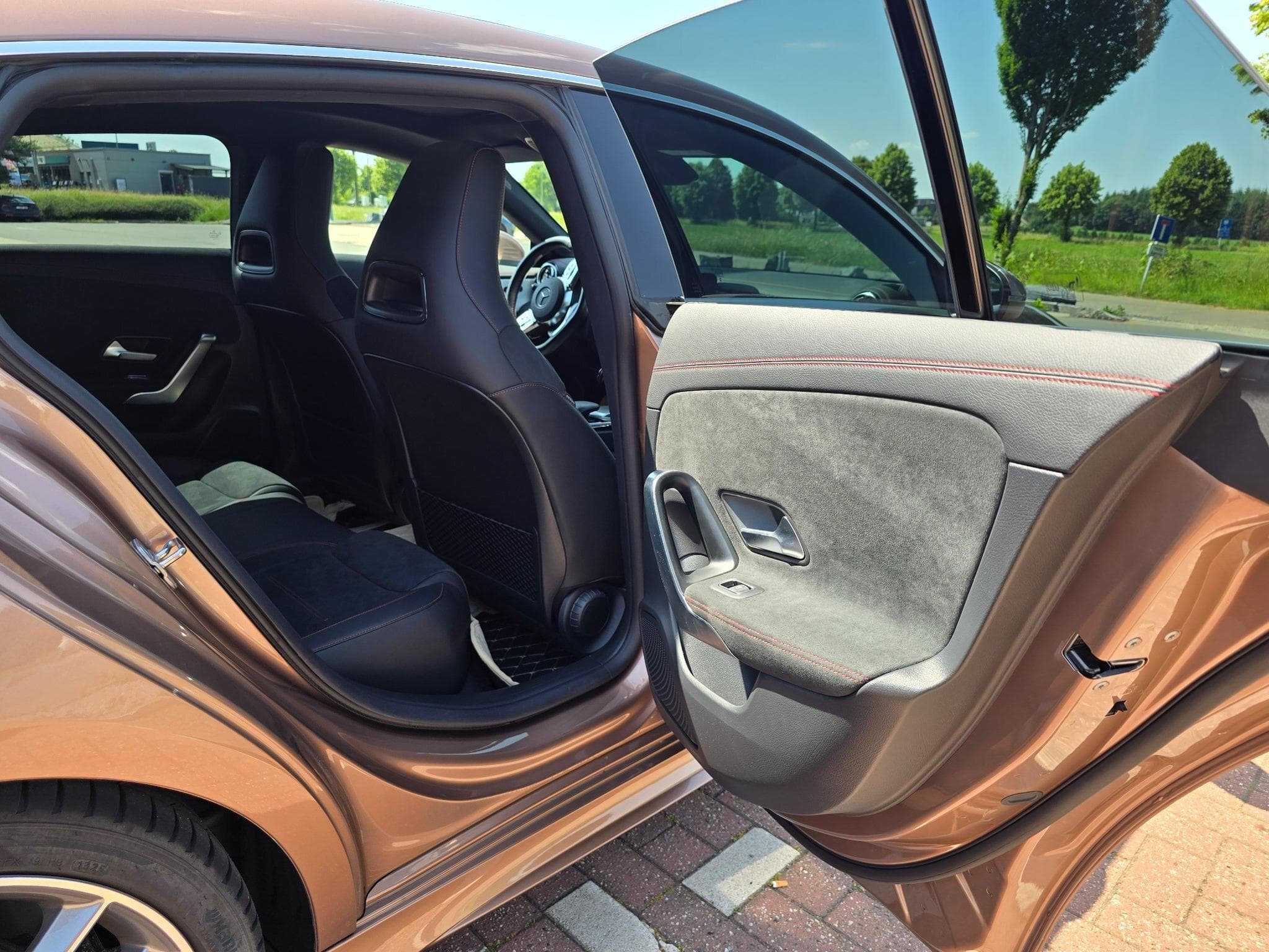 Mercedes CLA 220 Amg line (2023) - Photo 8