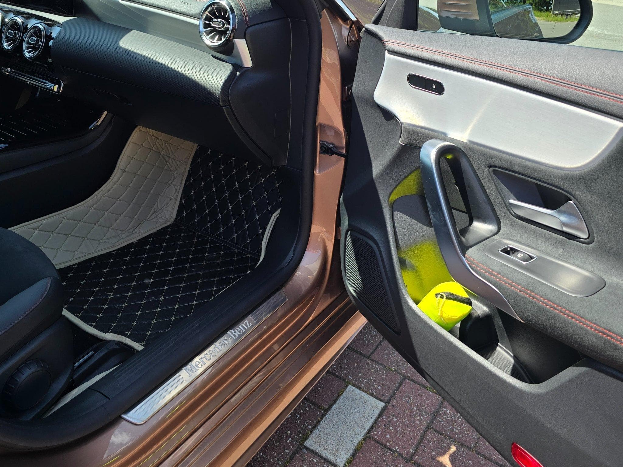 Mercedes CLA 220 Amg line (2023) - Photo 9