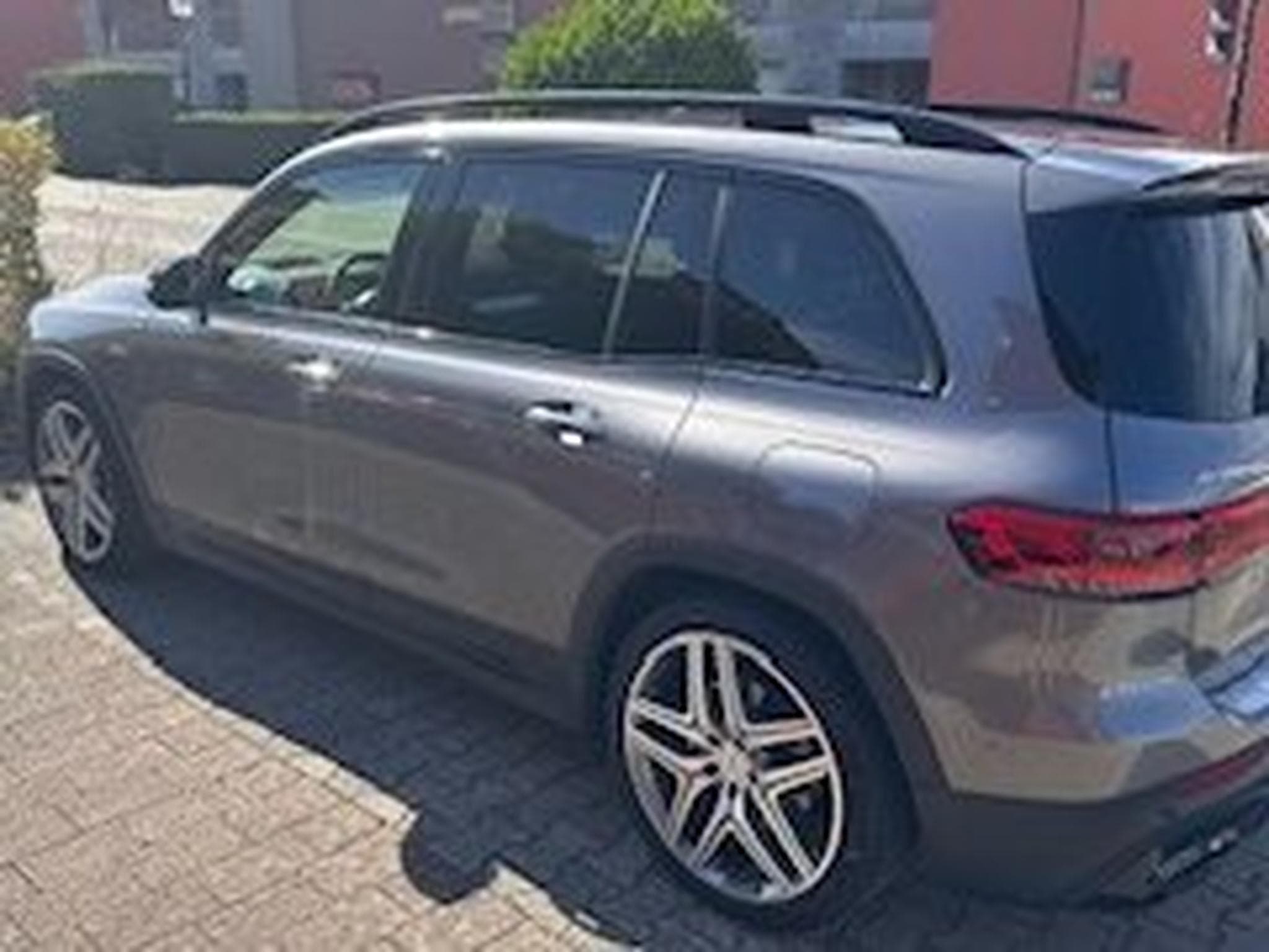 Mercedes GLB 35 AMG Pack Premium Plus (2023) - Photo 8