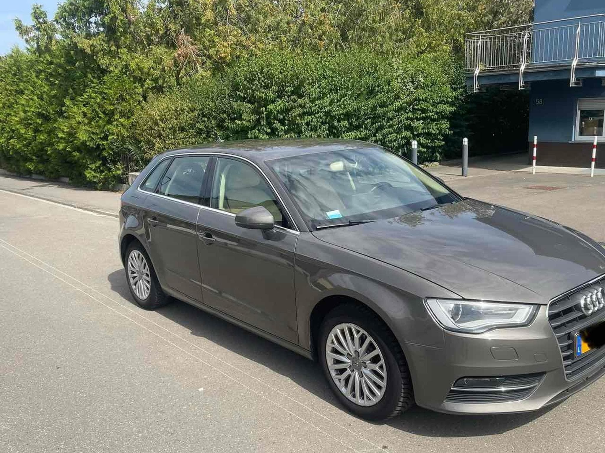 Audi A3 A3 Sportback Ambiente 2.0 TDI (2013) - Photo 1