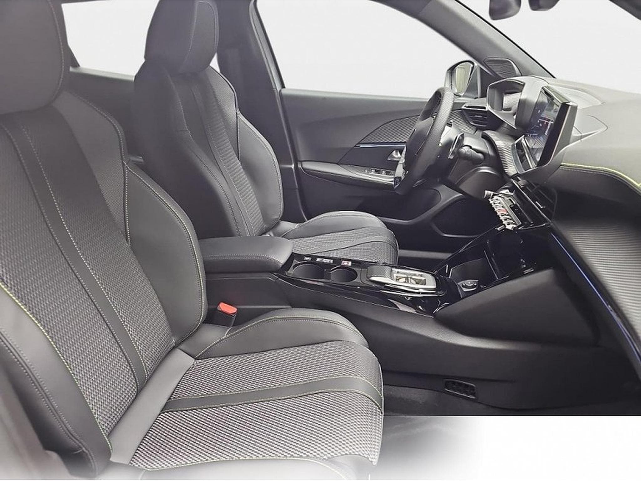 Peugeot 2008 (2026) - Photo 15