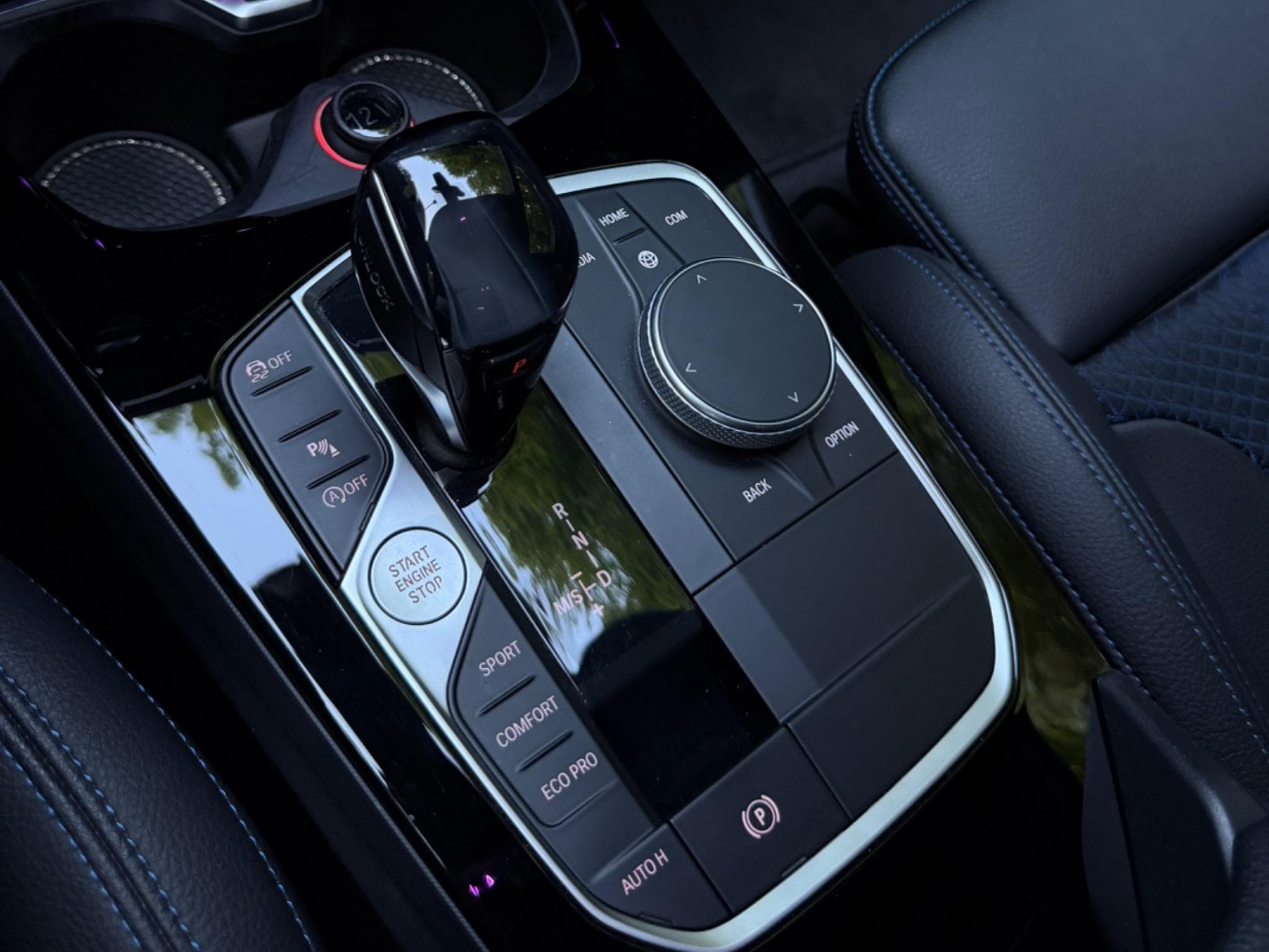 BMW 118 M Sport (2020) - Foto 4