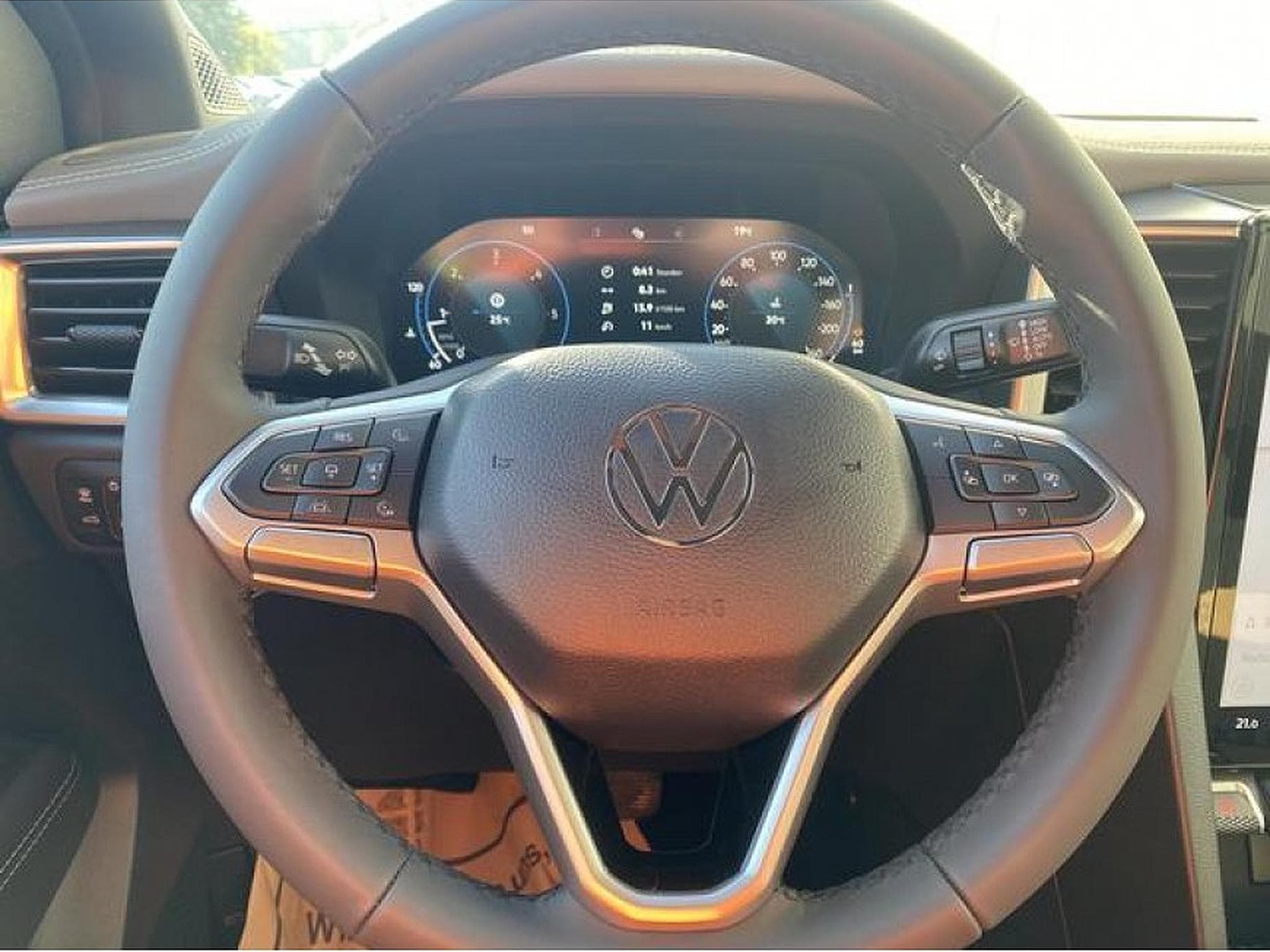 VW Amarok (2024) - Photo 18