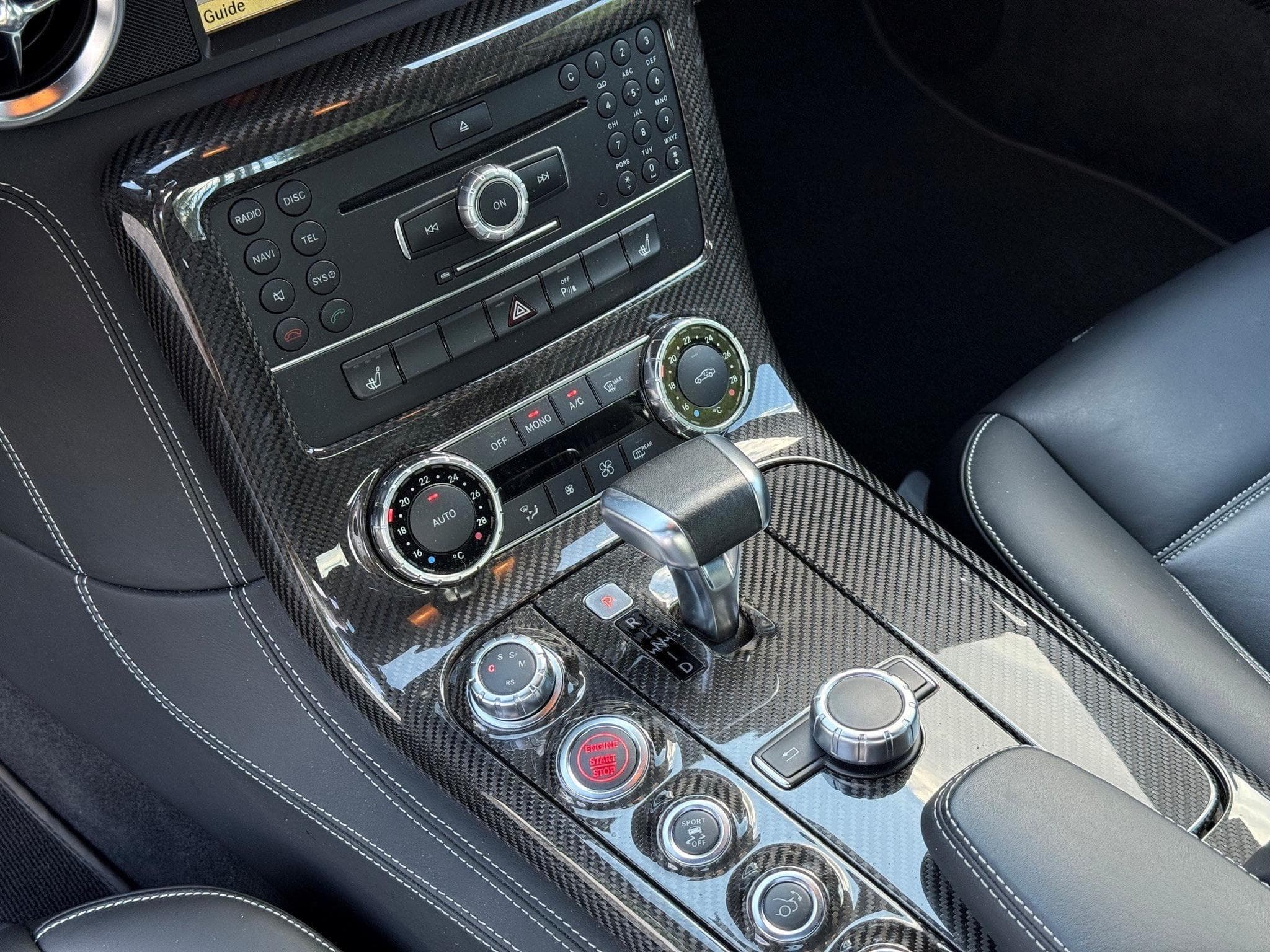 Mercedes SLS AMG AMG Coupé 6.3L V8 (2011) - Foto 12