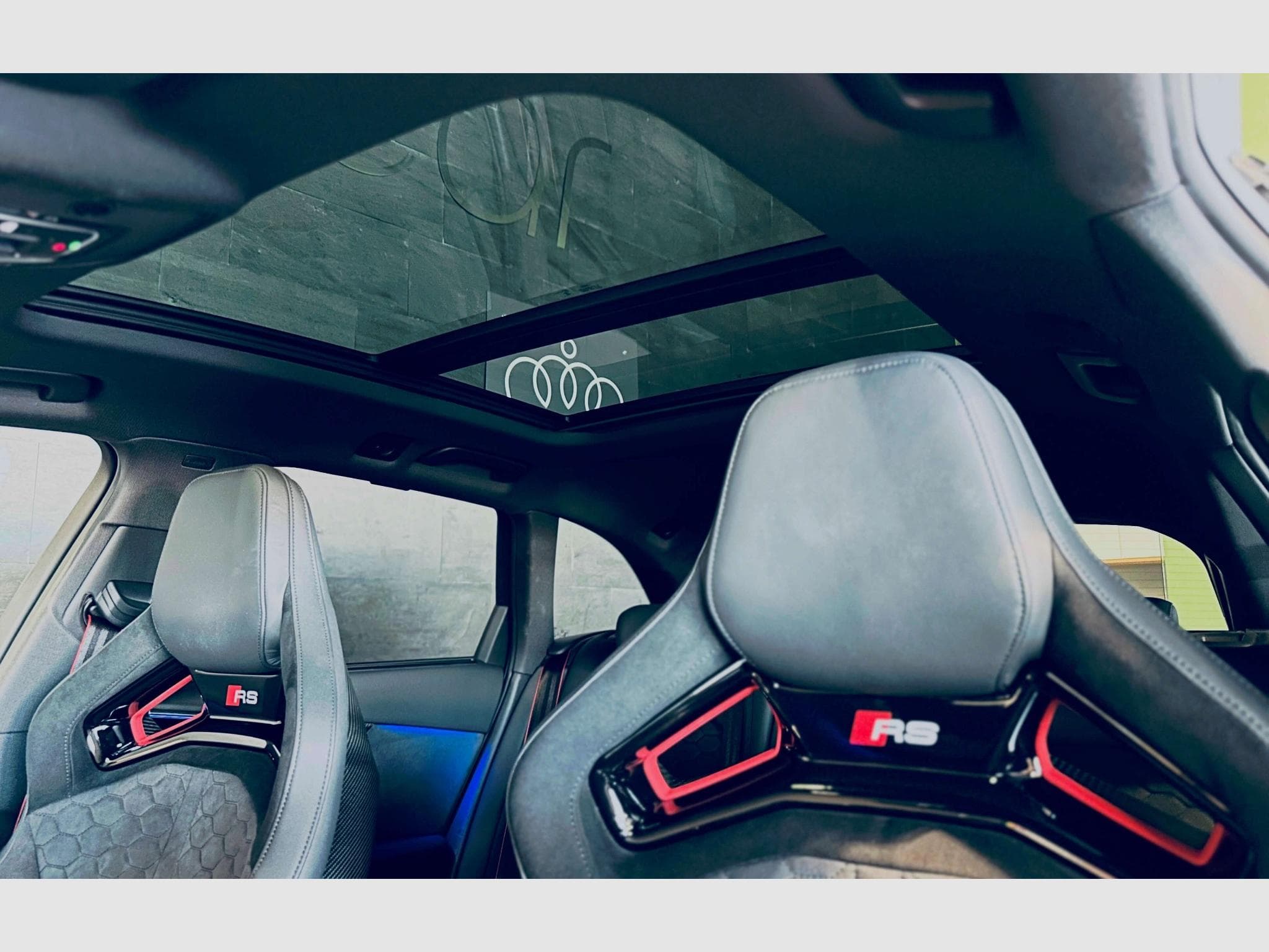 Audi RS4 RS4 AVANT COMPETITION PLUS QUATTRO TIPTRONIC (2024) - Photo 12