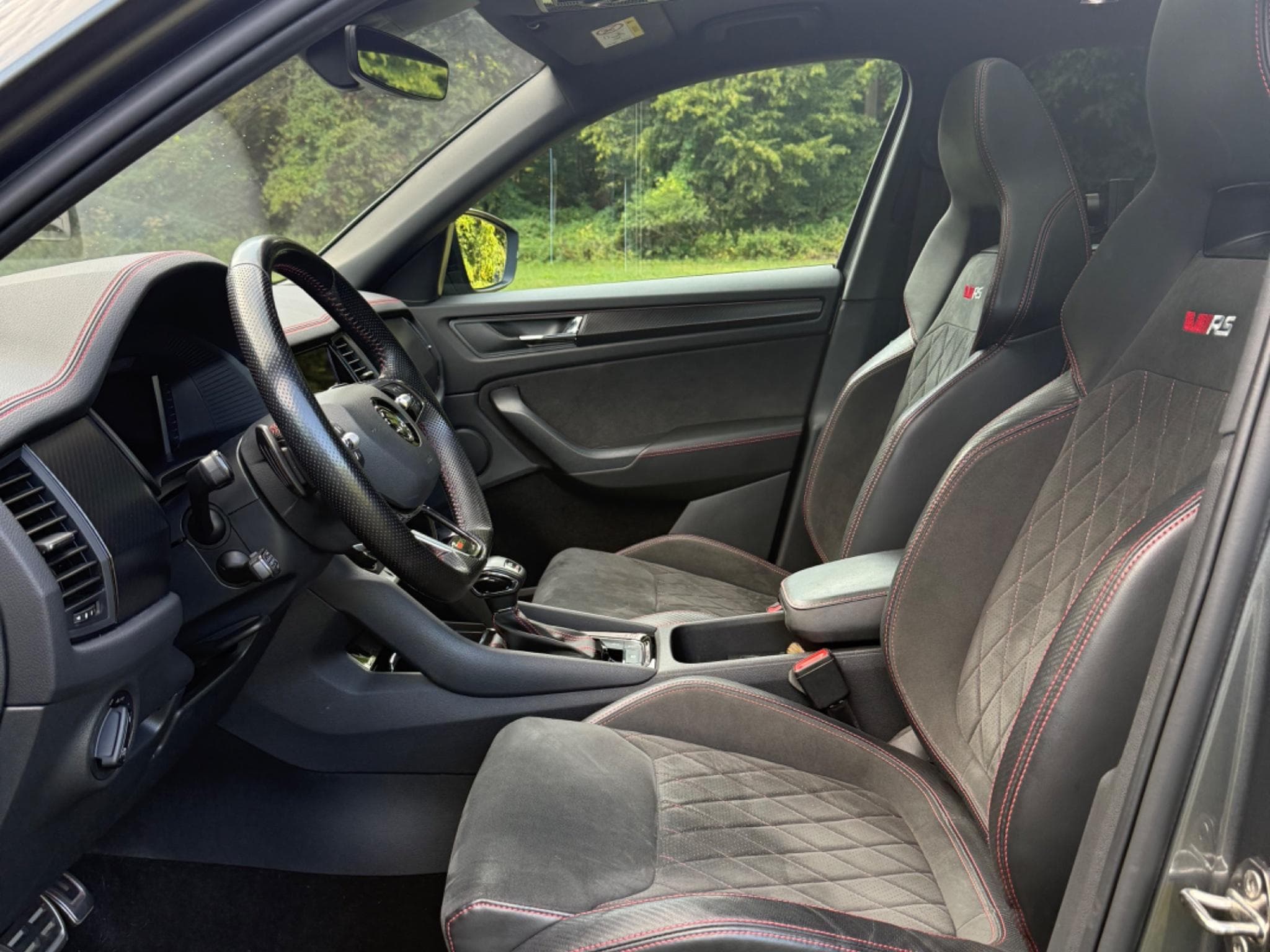 Skoda Kodiaq RS (2022) - Photo 6