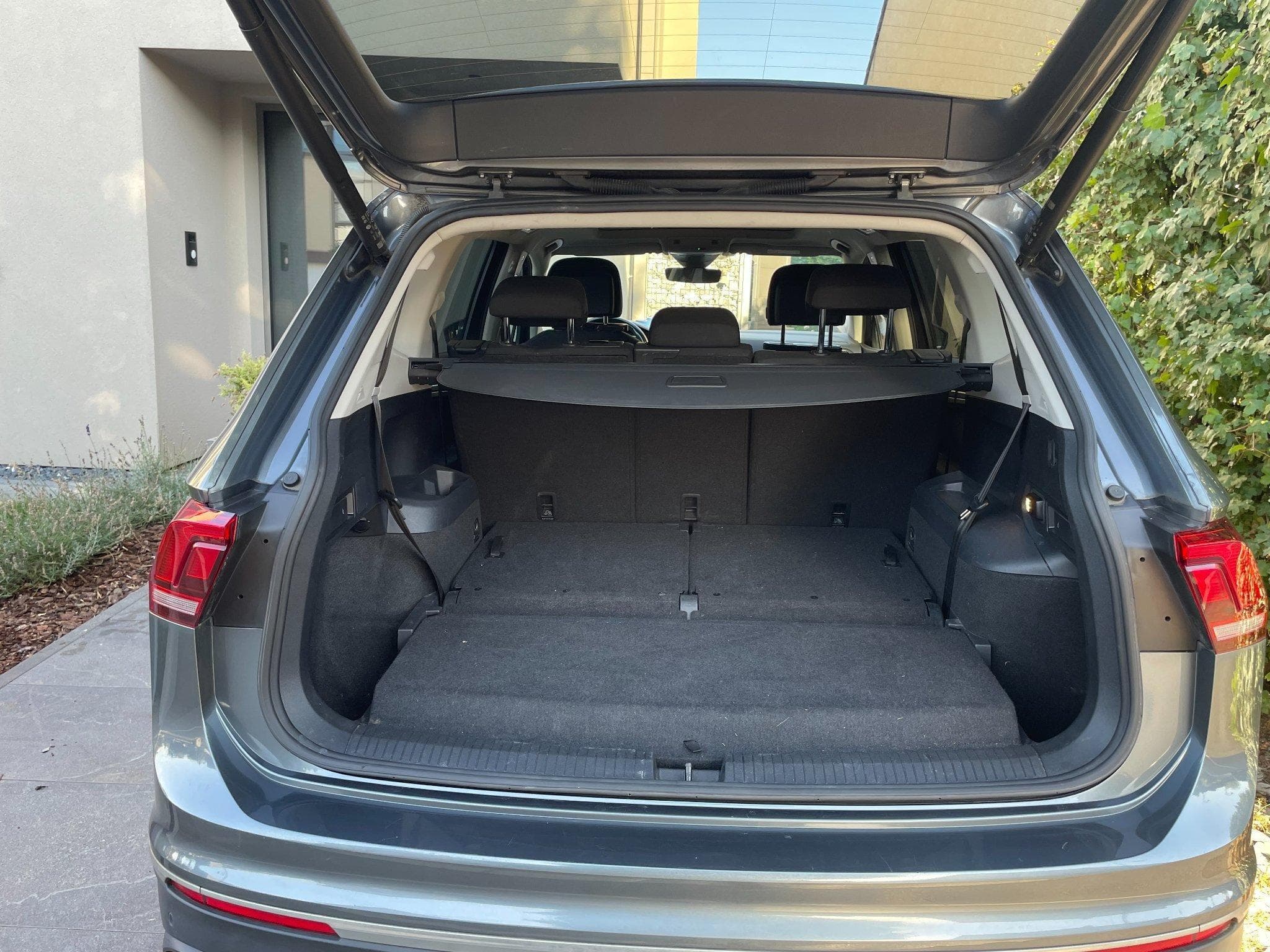 VW Tiguan ALLSPACE Life 2.0 TDI SCR - 7 vitesses (2022) - Foto 5