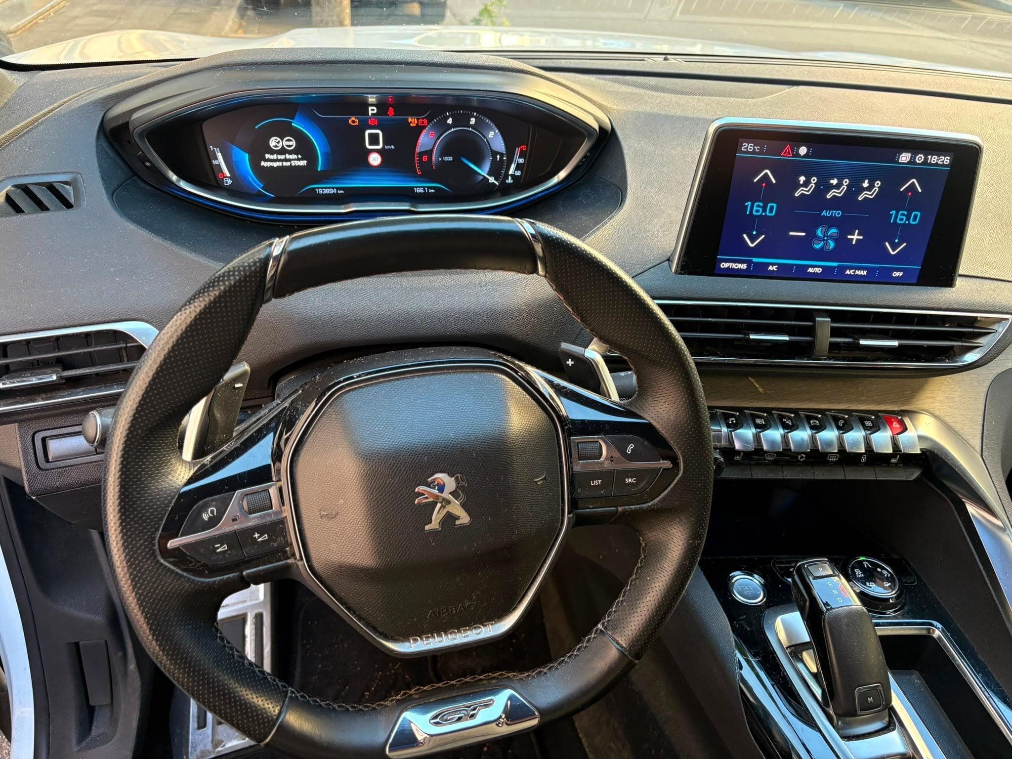 Peugeot 3008 GT (2017) - Foto 8