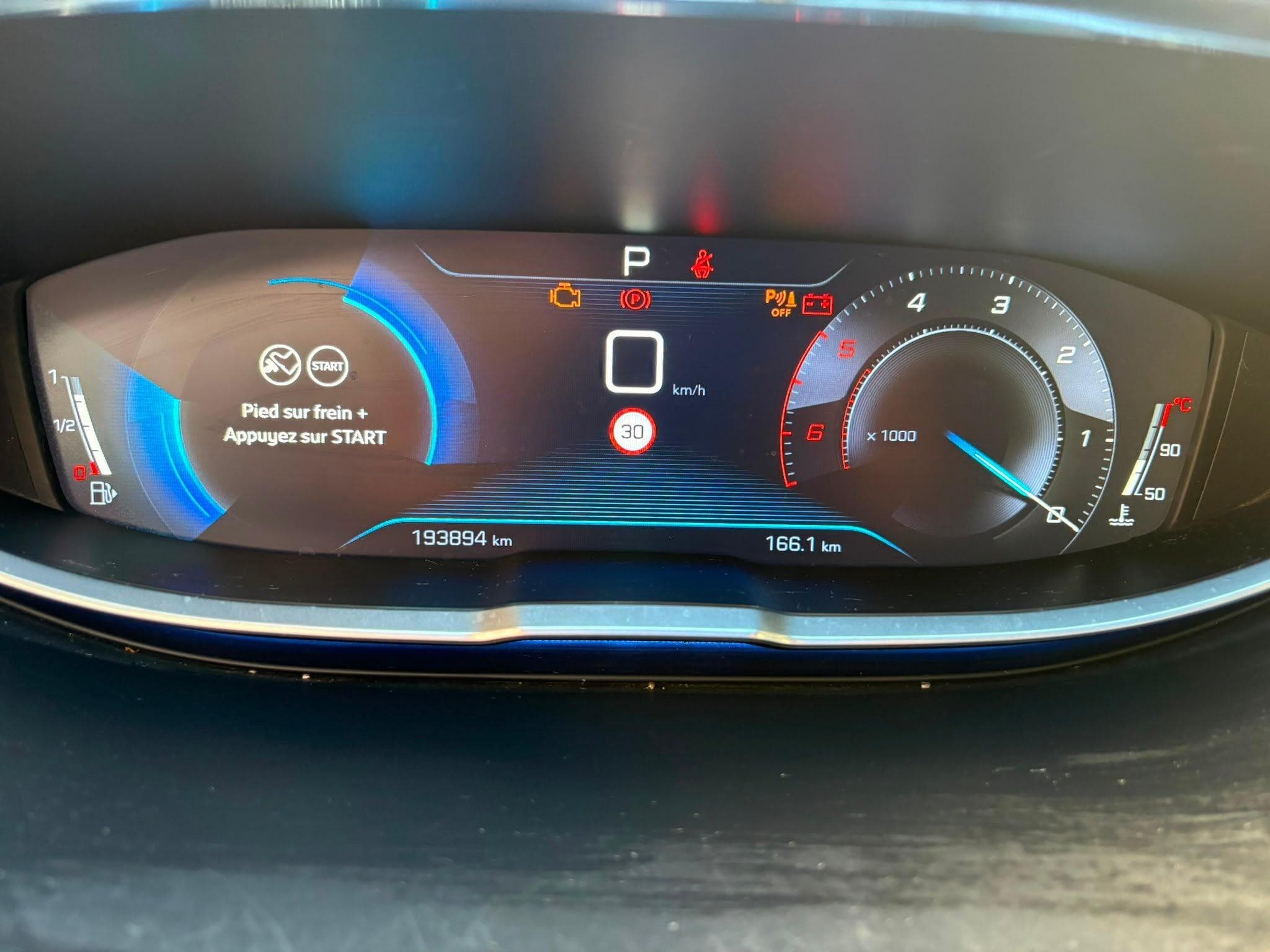 Peugeot 3008 GT (2017) - Foto 13