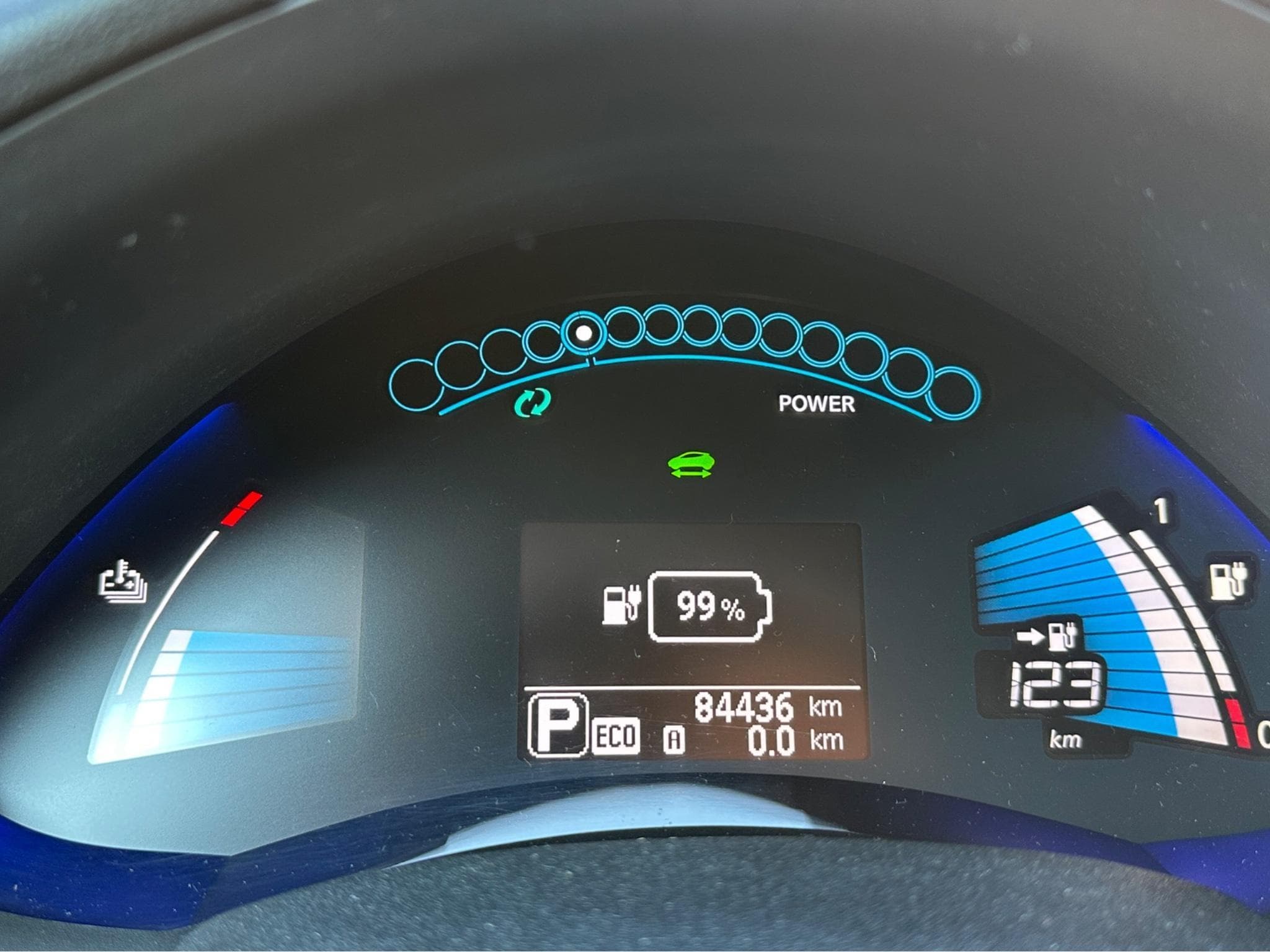 Nissan Leaf Tekna (2016) - Photo 10