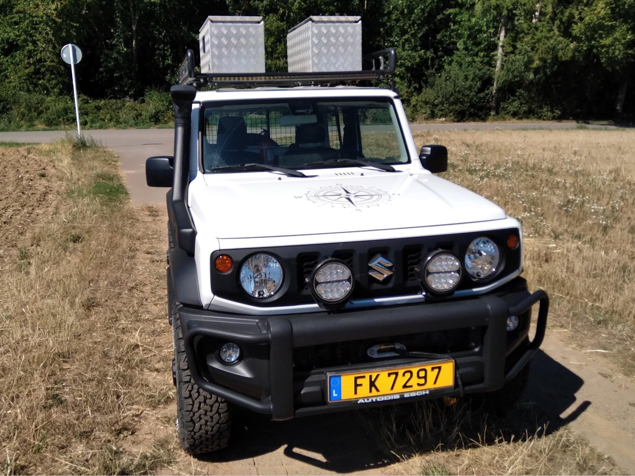 Suzuki Jimny ALLGRIP (2023) - Foto 2