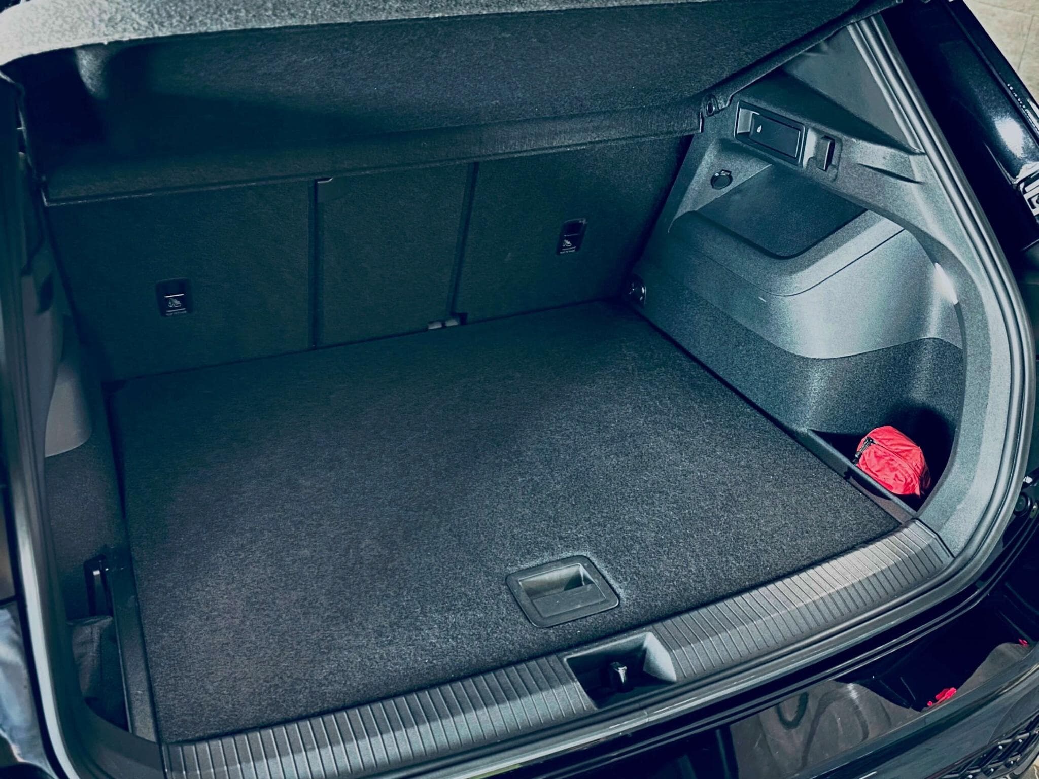 VW Tiguan TIGUAN R-LINE TDI 4MOTION DSG (2025) - Foto 14