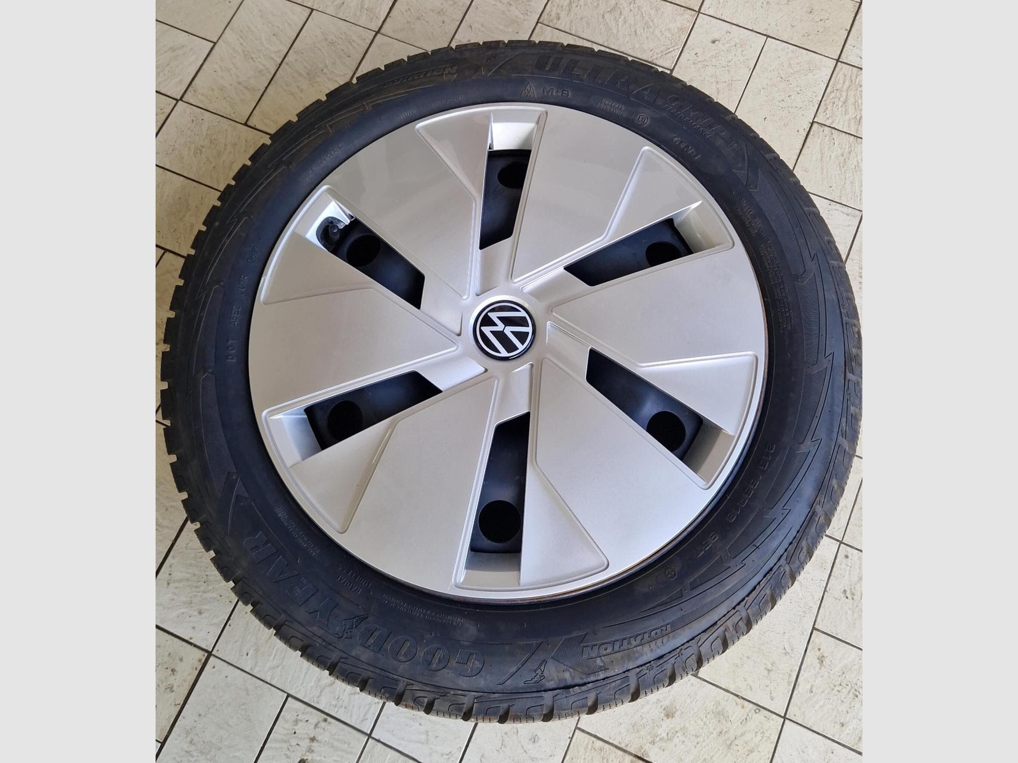Jantes acier + Pneus – 18" - Foto 1