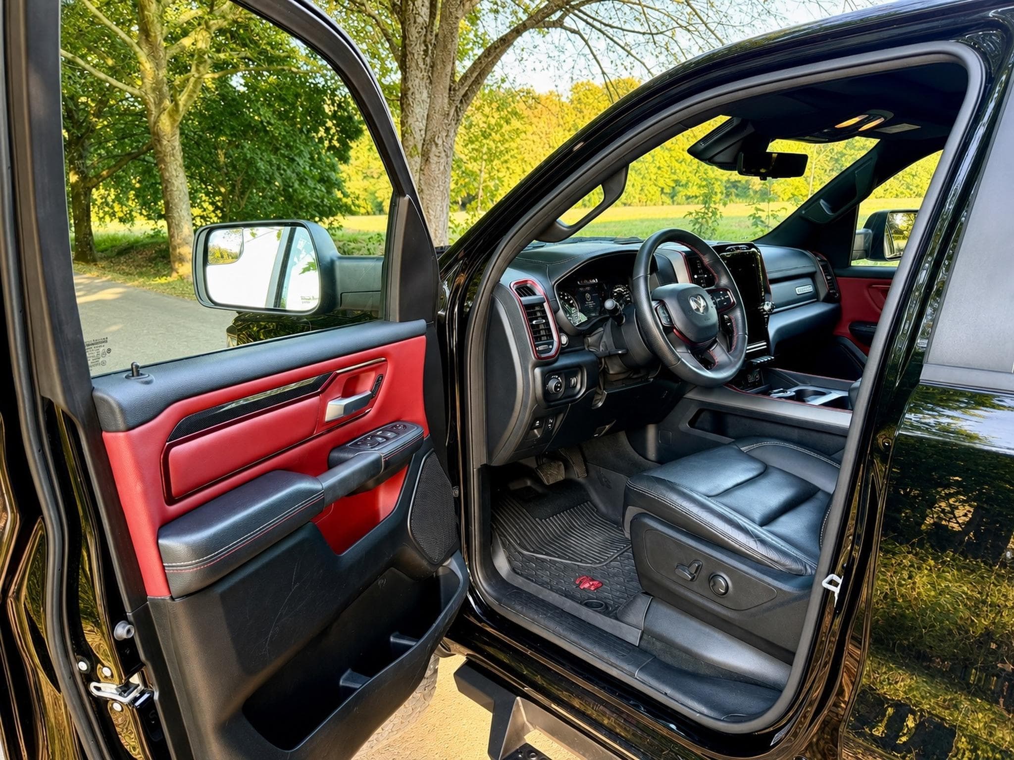 Dodge RAM Dodge RAM Rebel Quad Cab 4x4 - Ess.+LPG (2022) - Photo 7