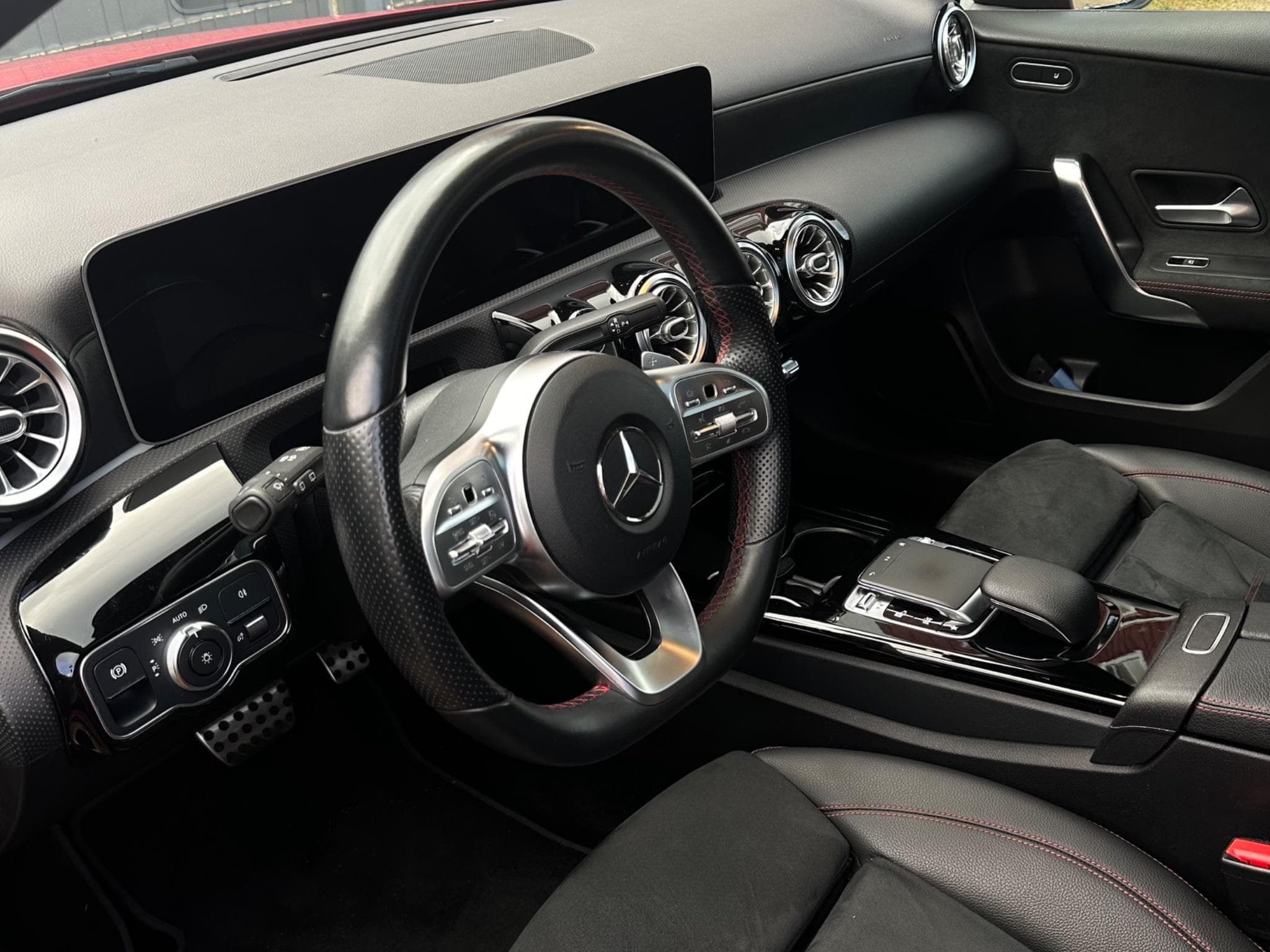 Mercedes A 200 AMG Line (2018) - Photo 3