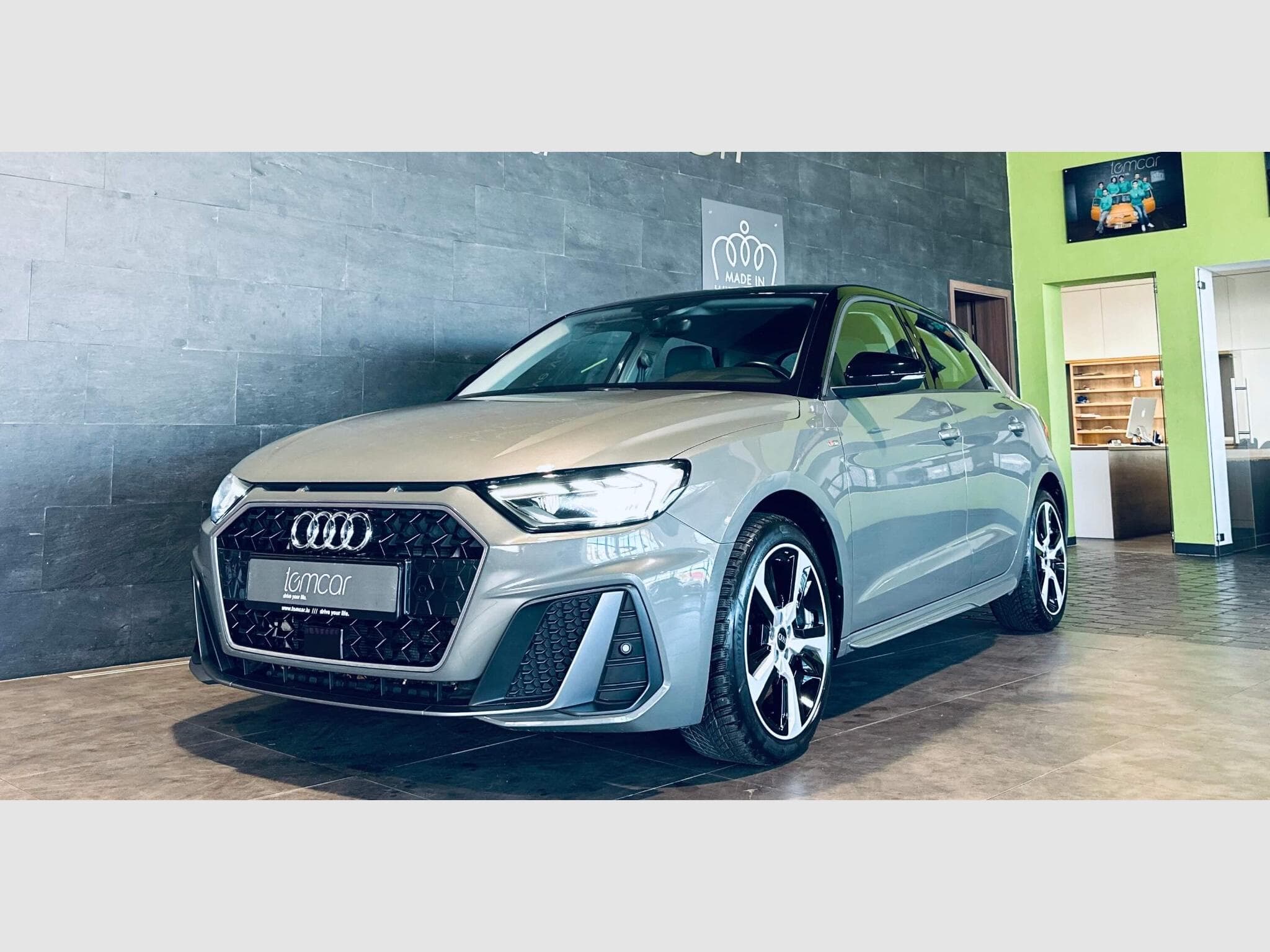 Audi A1 A1 SPORTBACK S-LINE 30 TFSI (2023) - Foto 2