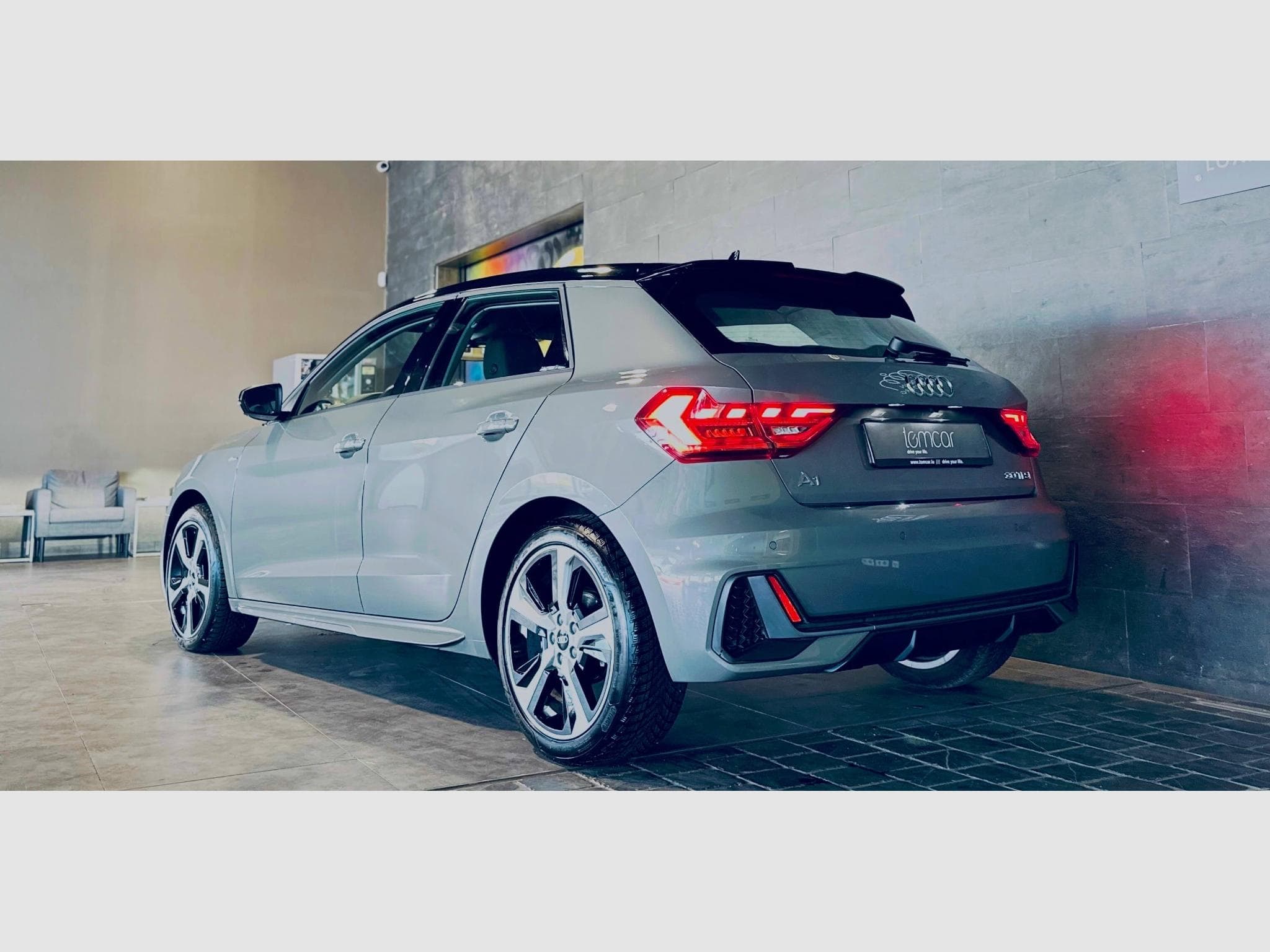 Audi A1 A1 SPORTBACK S-LINE 30 TFSI (2023) - Foto 4