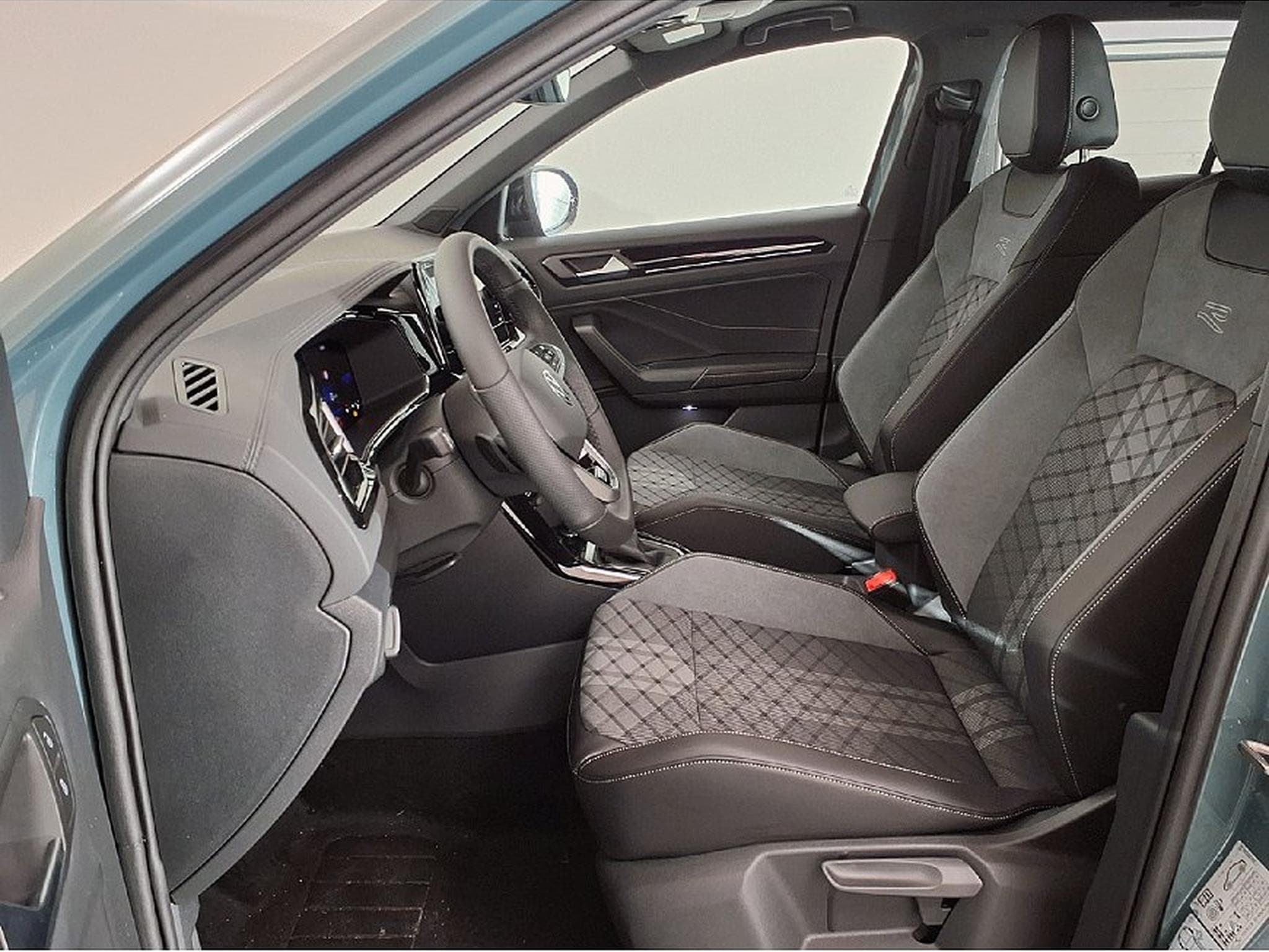 VW T-Roc (2025) - Photo 9