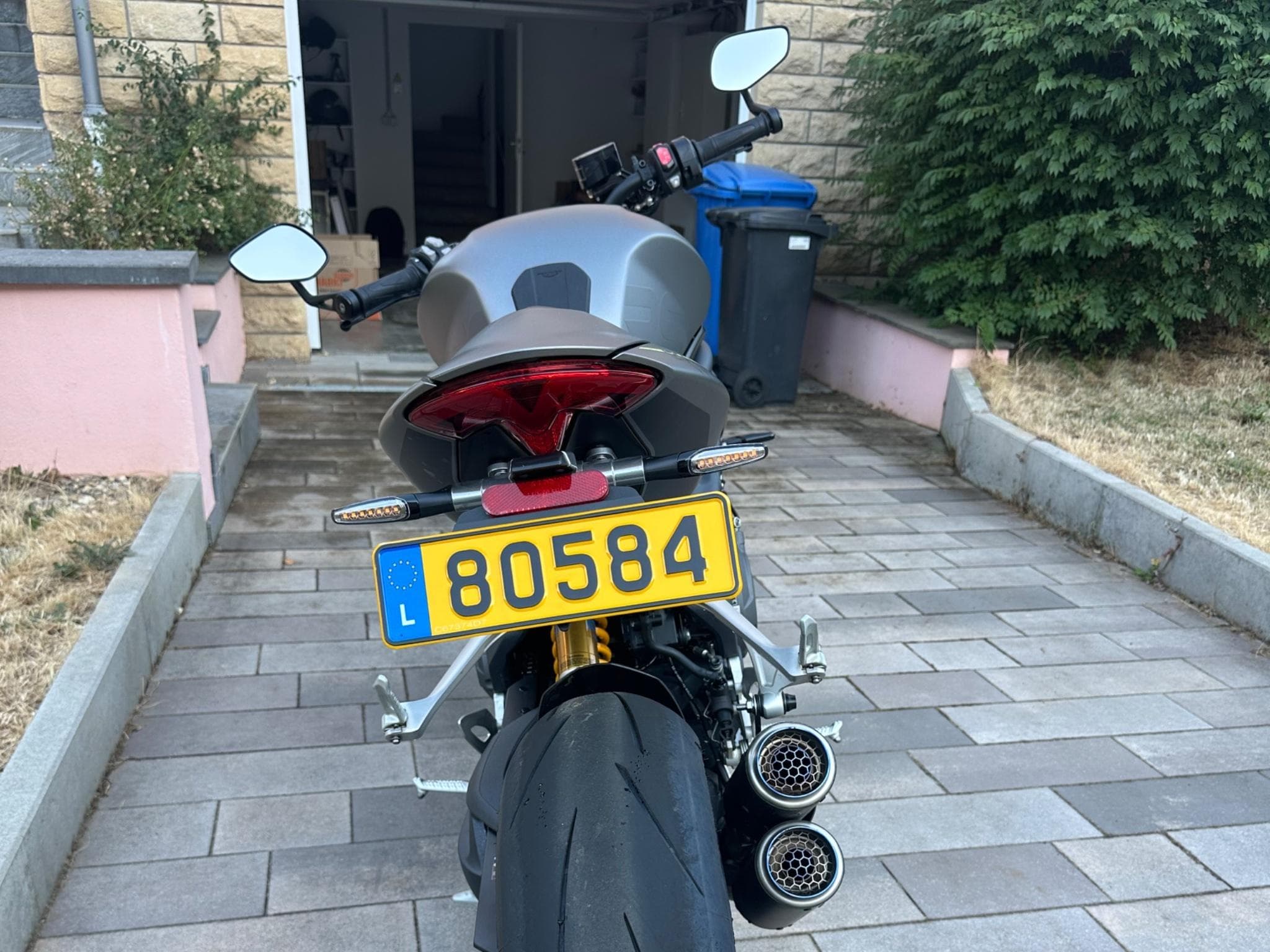 Triumph Speed Triple Speed Triple 1200 RS (2021) - Photo 9
