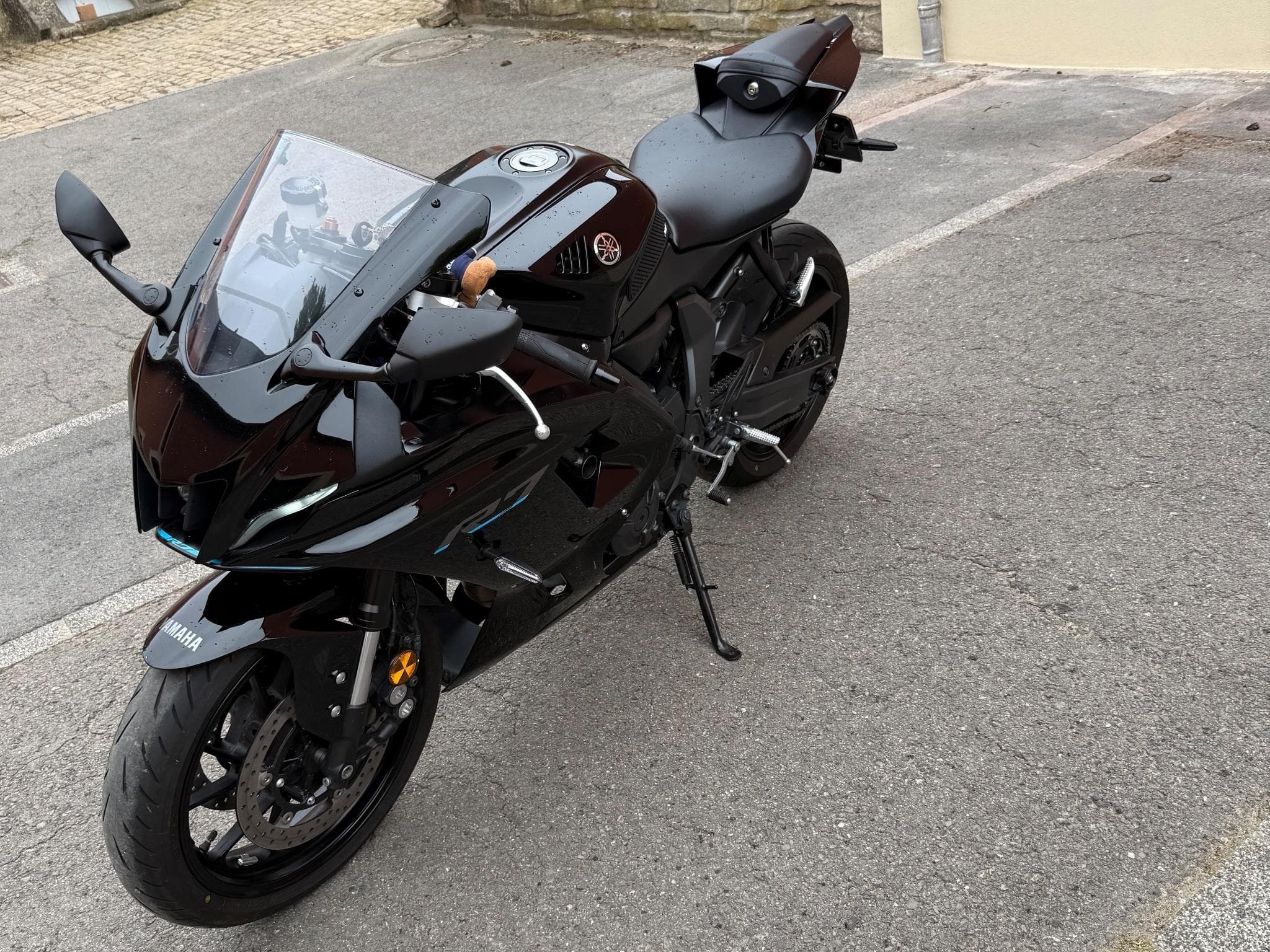 Yamaha R7 (2022) - Foto 2
