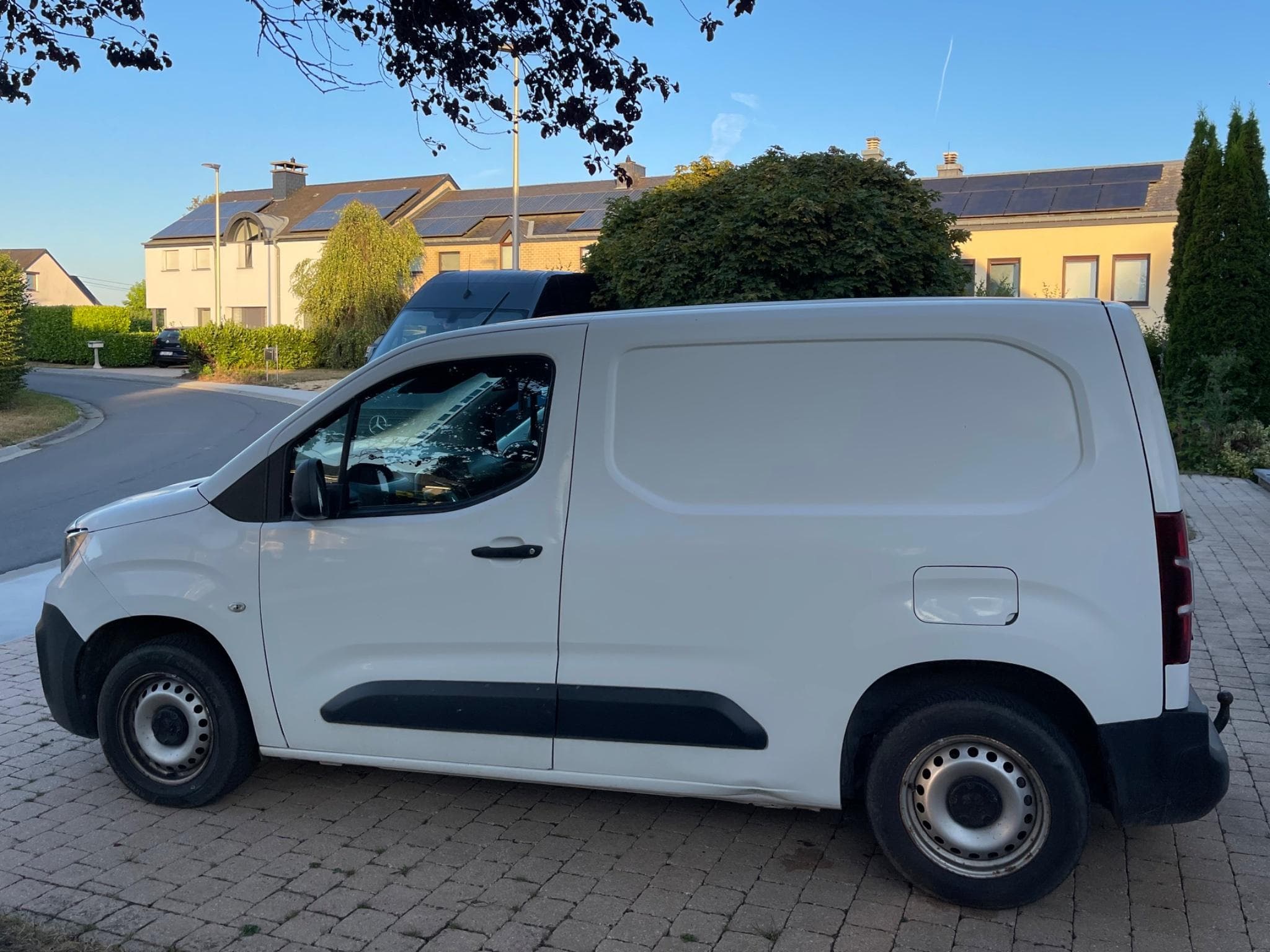 Peugeot Partner (2019) - Photo 3