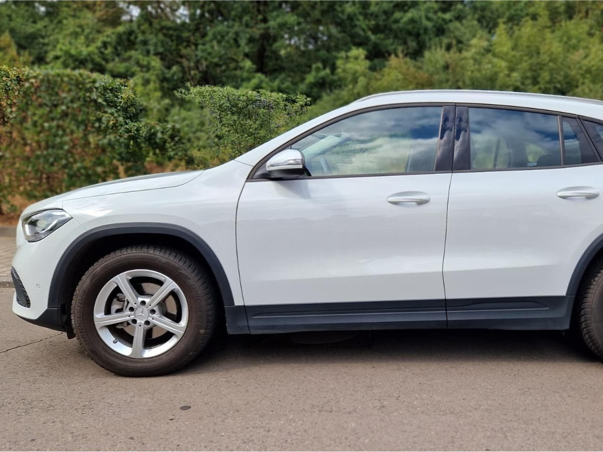 Mercedes GLA 180 (2021) - Photo 2