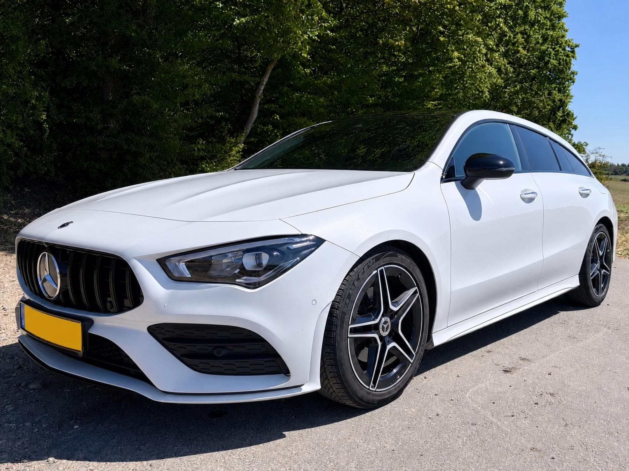 Mercedes CLA 180 CLA 180 Shooting Brake AMG Line (2023) - Photo 1