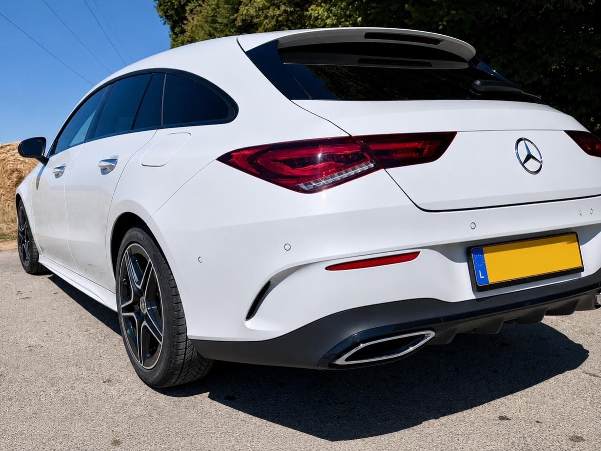Mercedes CLA 180 CLA 180 Shooting Brake AMG Line (2023) - Photo 2