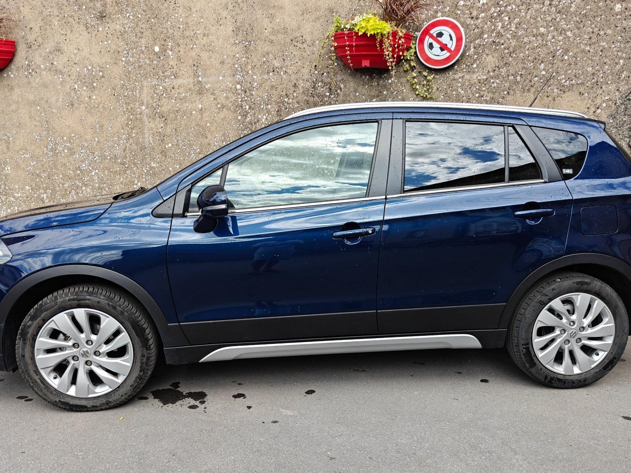 Suzuki SX4 S-Cross 1.4 BOOSTERJET HYBRID PRIVILEGE AUTO (2022) - Photo 2
