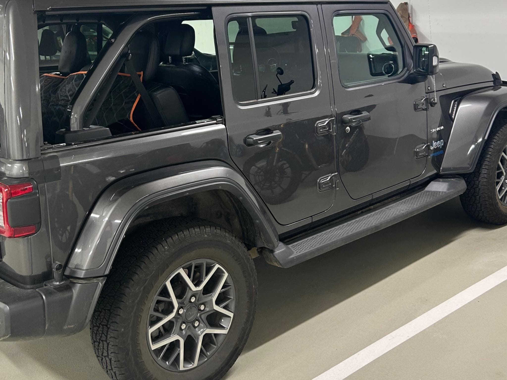 Jeep Wrangler Sahara unlimited (2022) - Photo 1