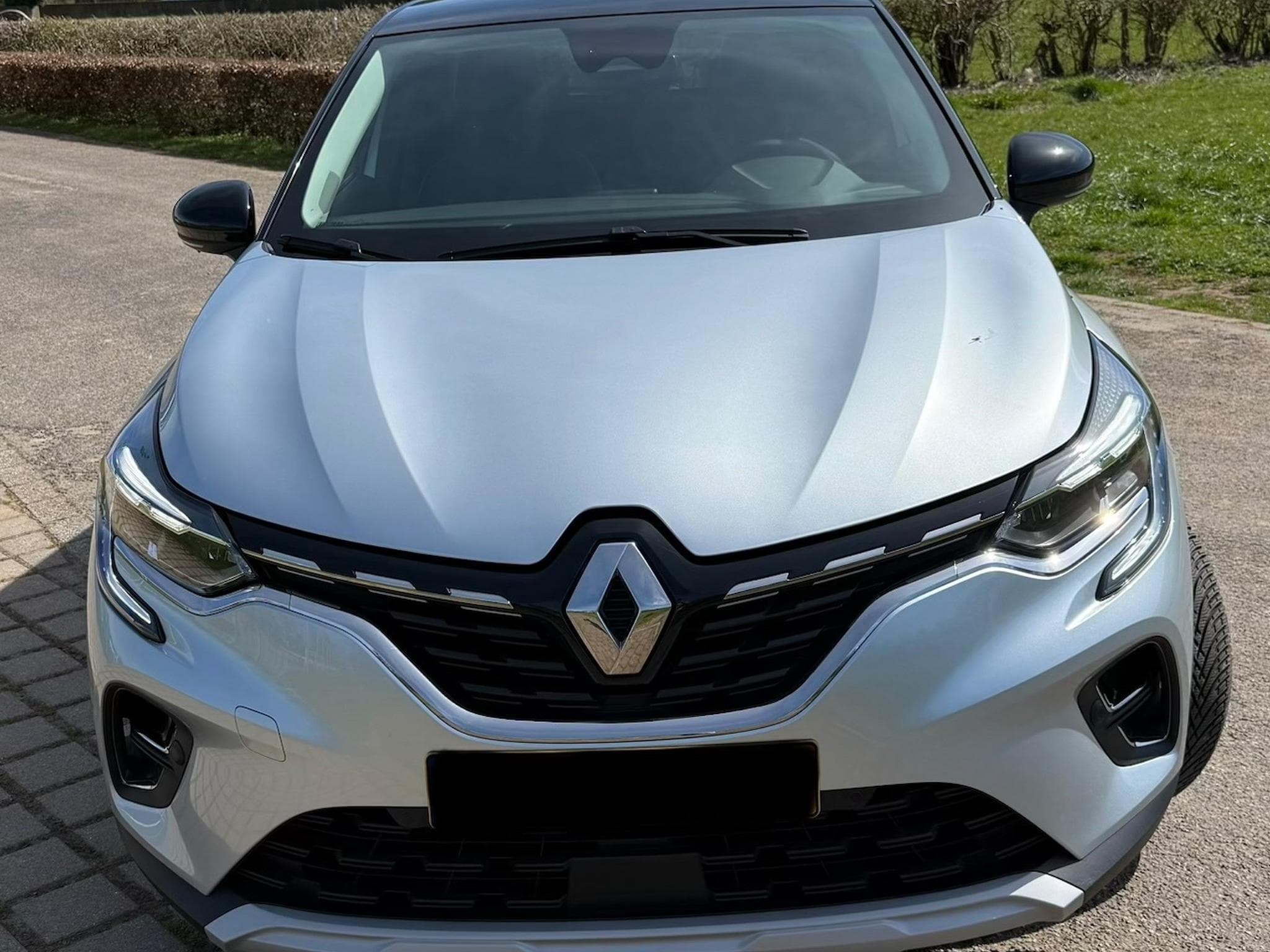 Renault Captur Techno mild hybrid 140 EDC (2024) - Photo 5