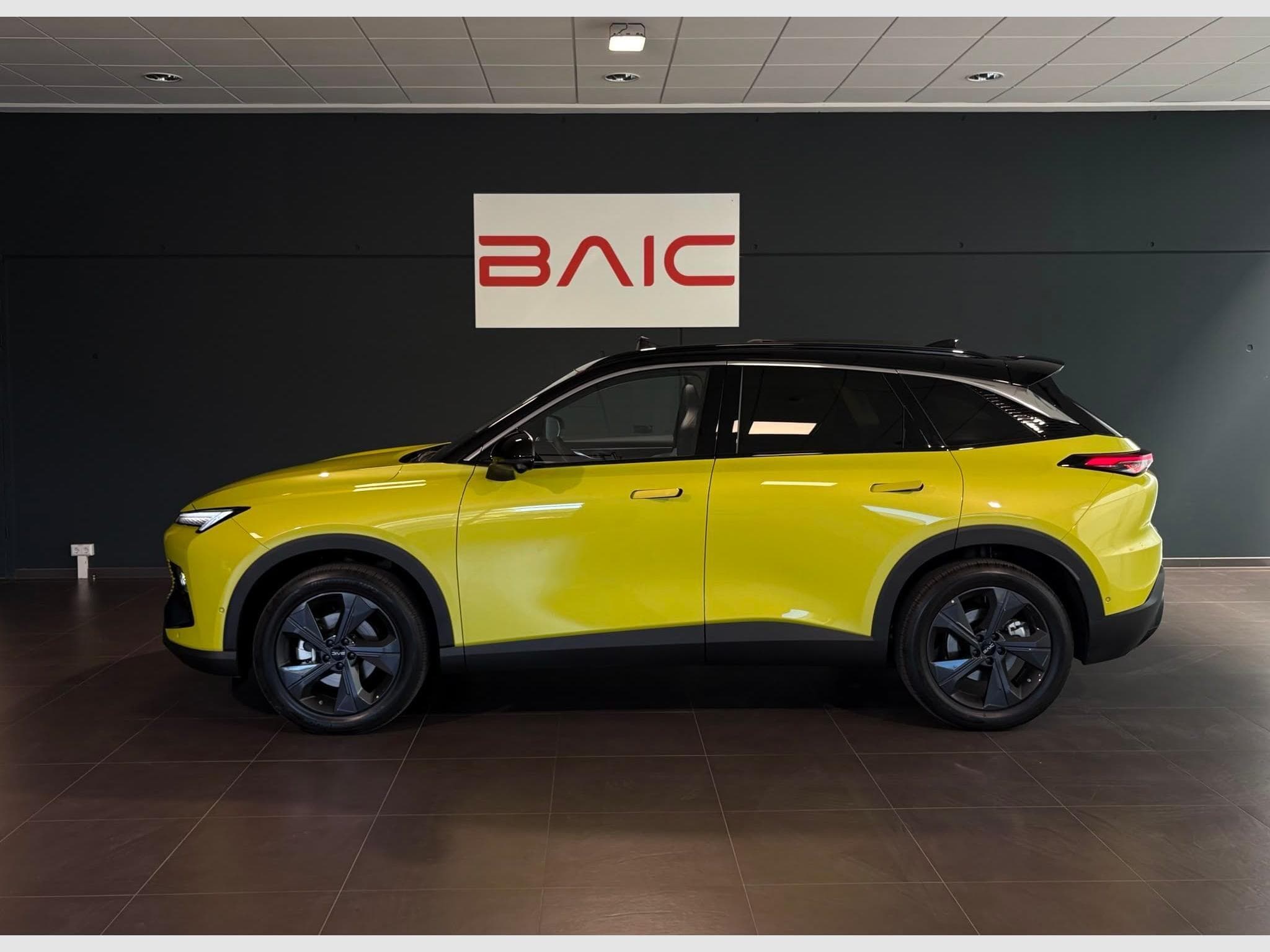 Baic X55 1.5 TURBO AUTO FULL OPTIONS (2026) - Photo 4