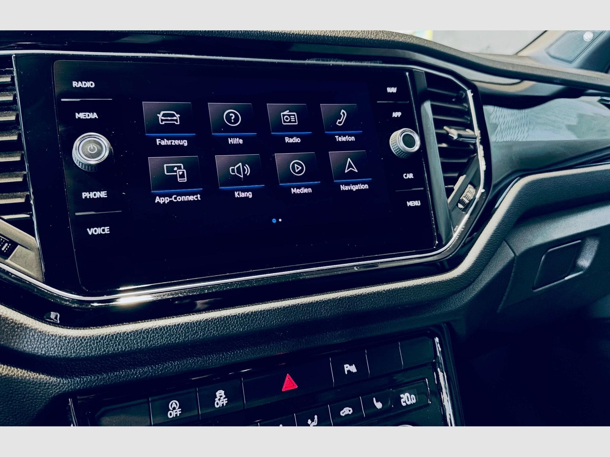 VW T-Roc T-ROC R TSI 4MOTION DSG (2020) - Photo 12