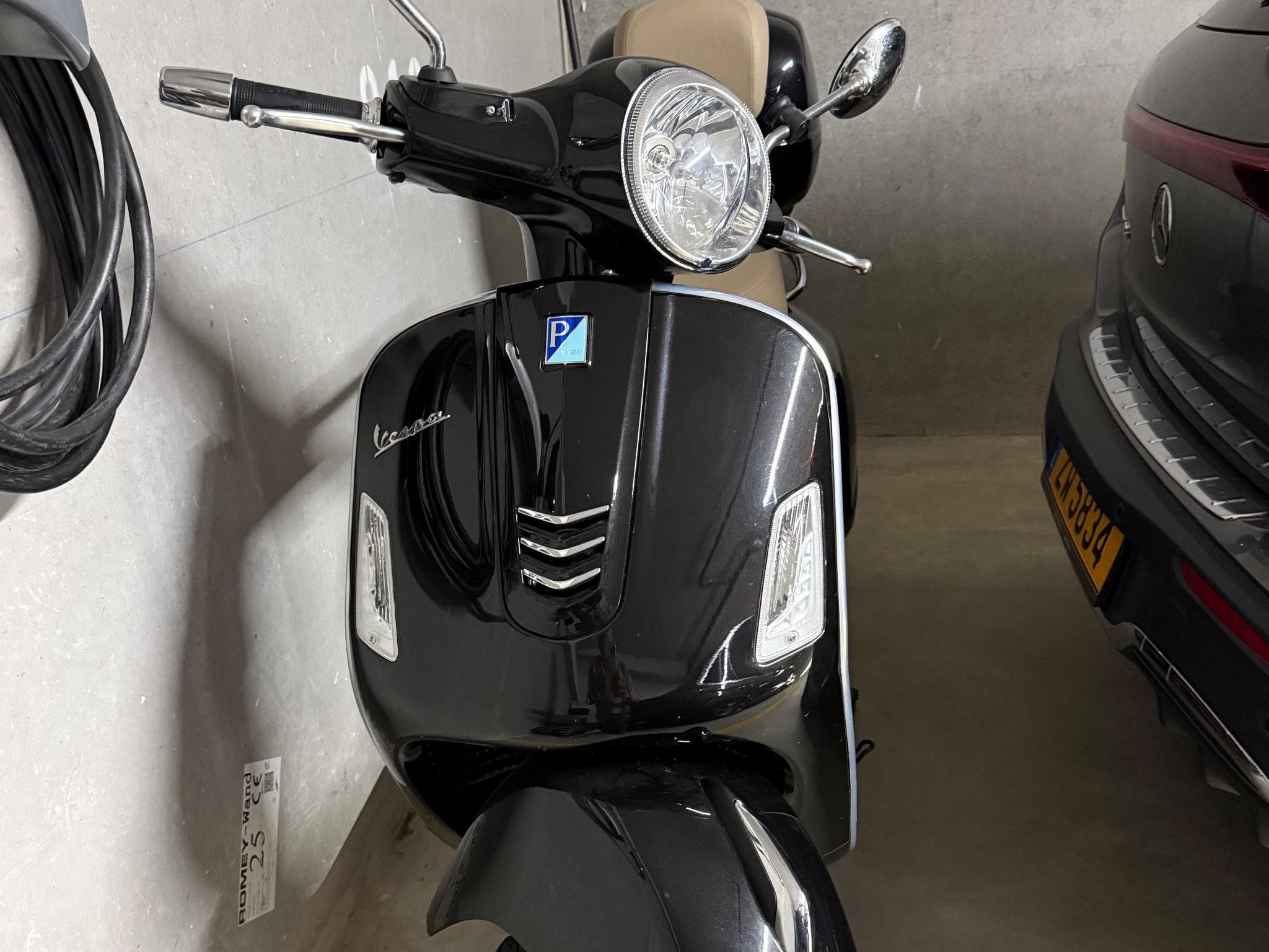 Vespa GTS 250ie (2016) - Photo 1
