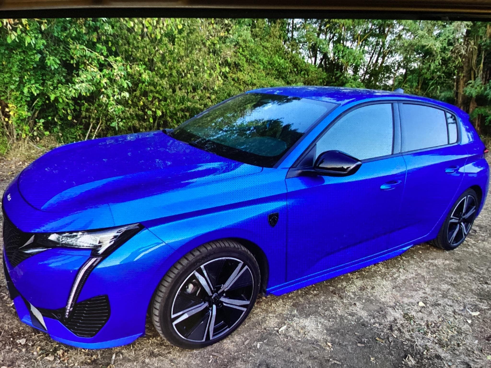 Peugeot 308 GT (2022) - Photo 2
