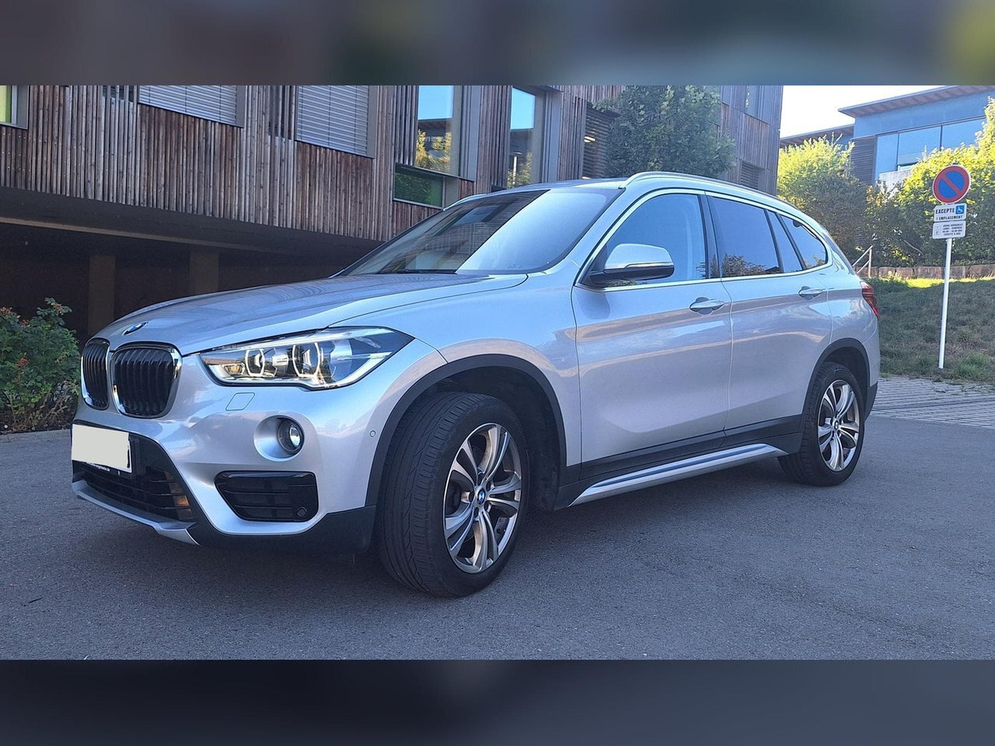 BMW X1 BMW X1 xDrive20d Sport Line | ACC | HUD (2018) - Foto 1