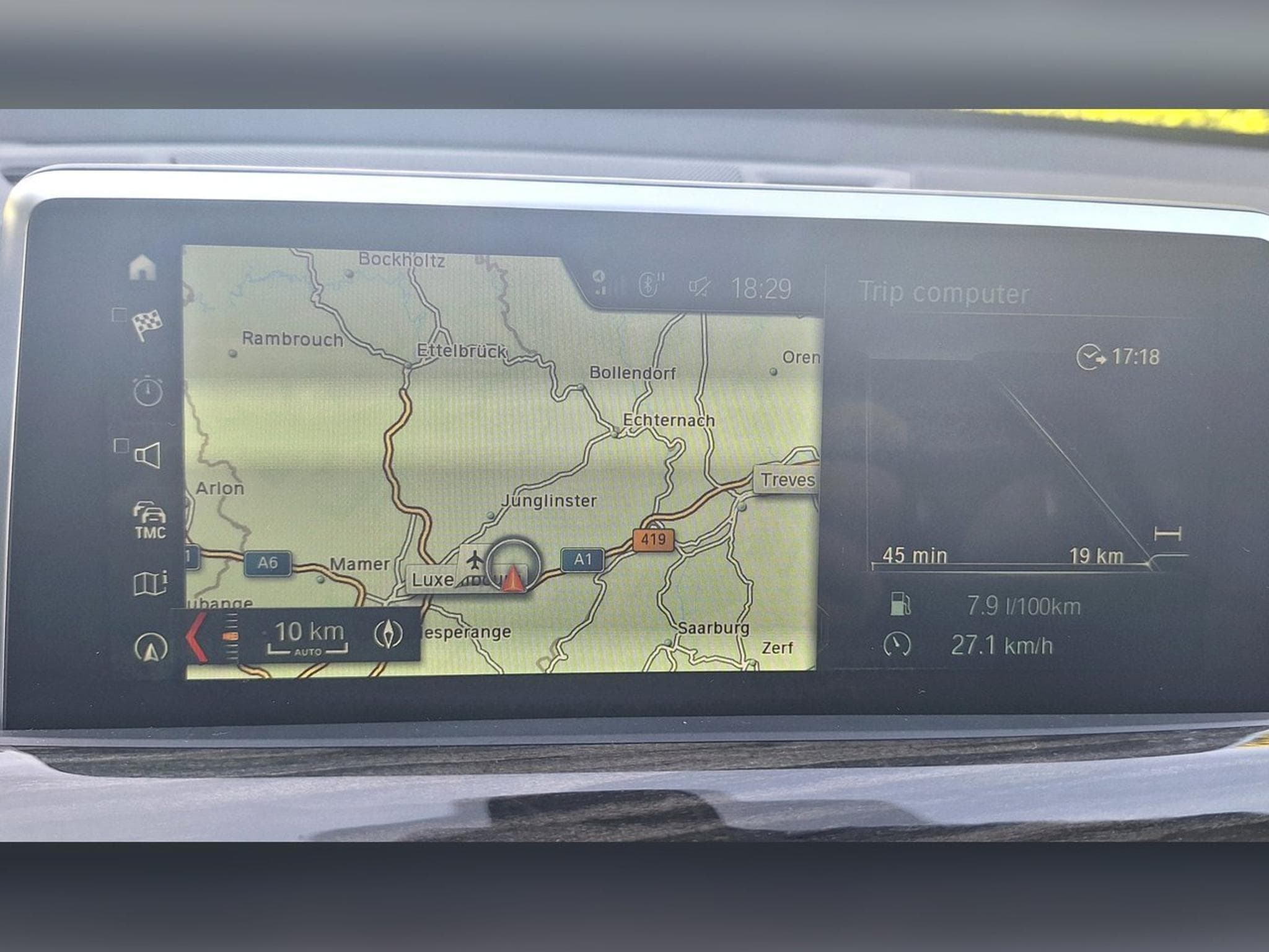 BMW X1 BMW X1 xDrive20d Sport Line | ACC | HUD (2018) - Foto 13