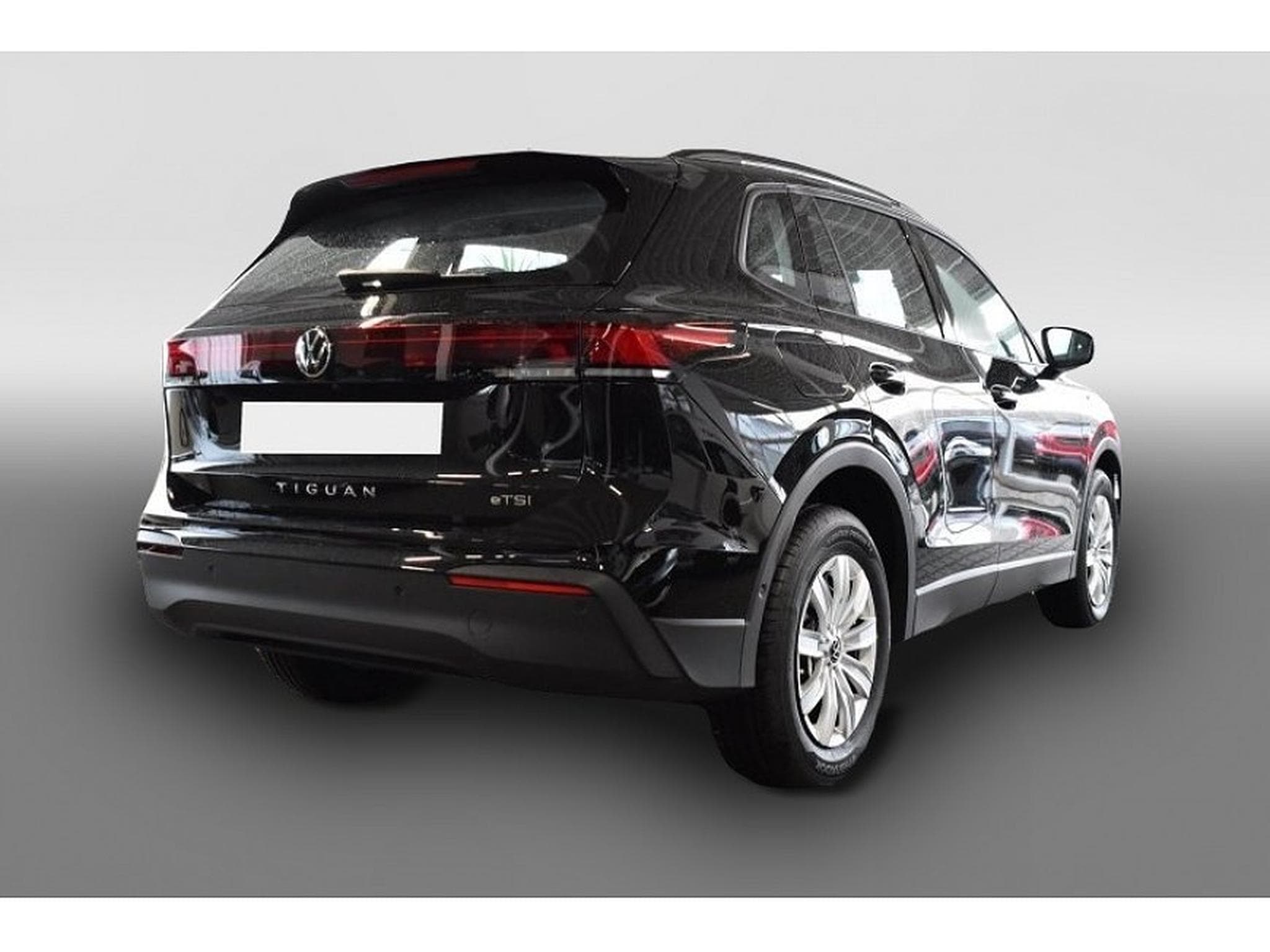 VW Tiguan (2025) - Photo 3