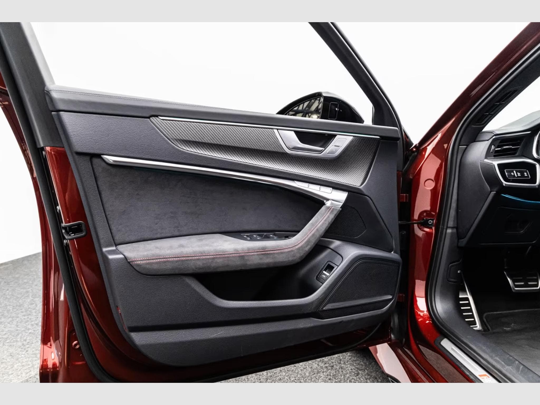 Audi RS6 PERF 360/BO/ACC/PANO/RS-Sitz (2025) - Photo 16