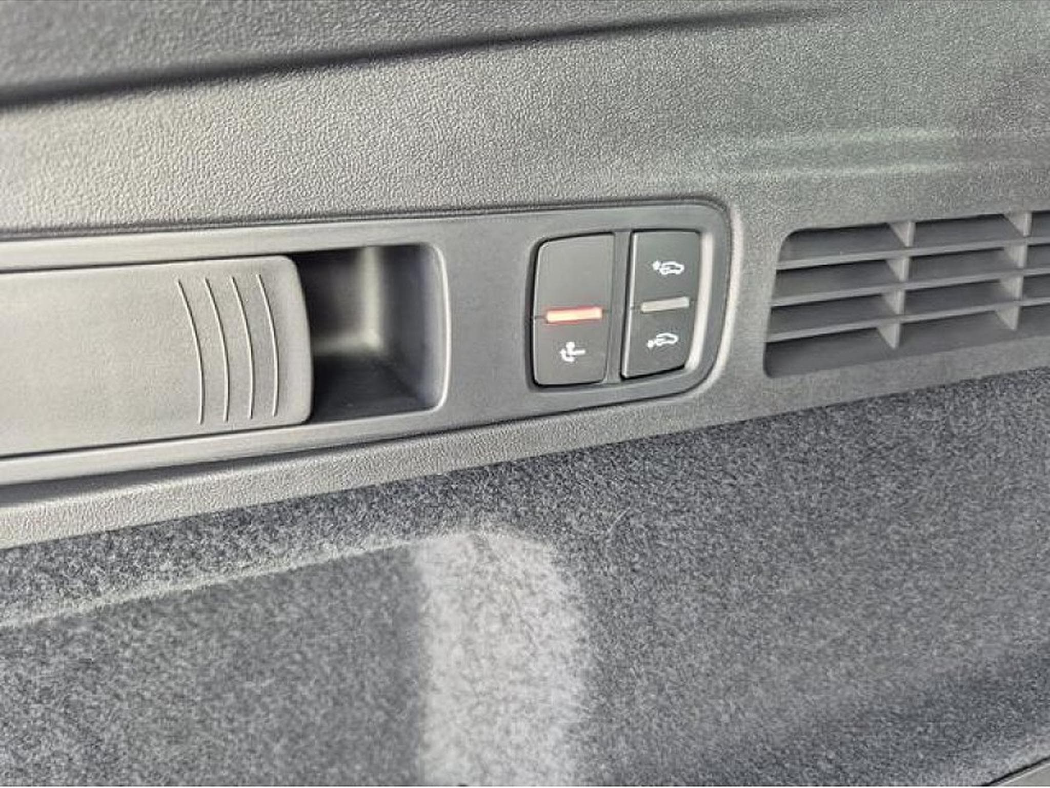 Audi Q5 (2025) - Photo 13