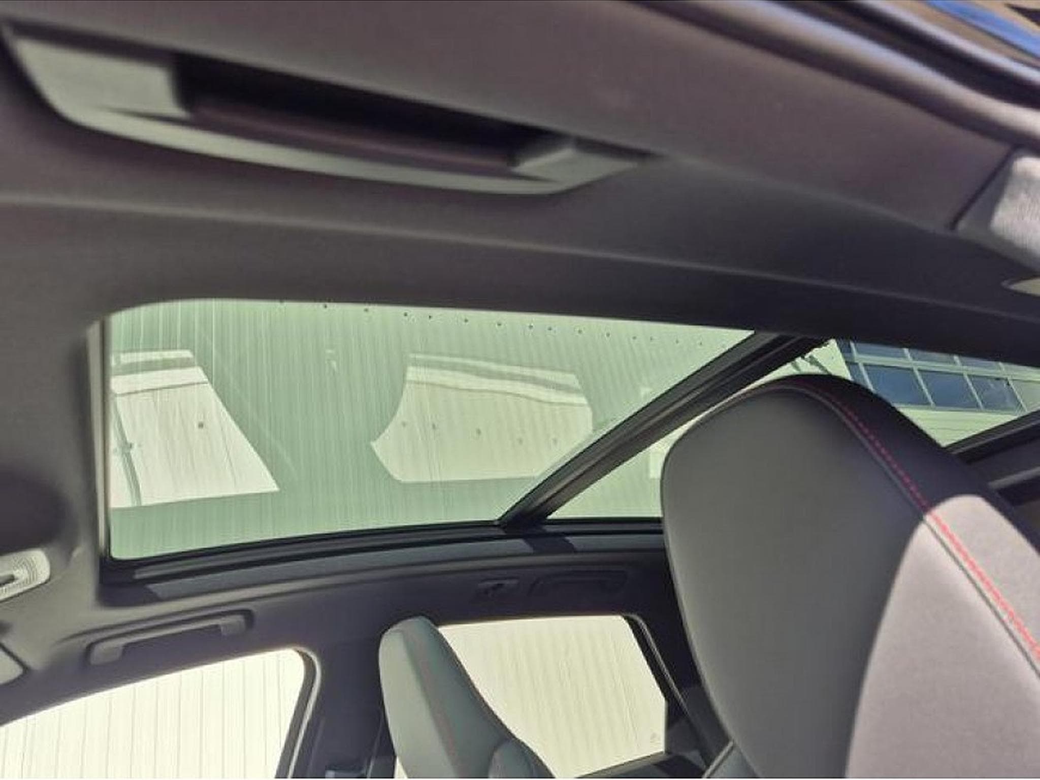 Audi Q5 (2025) - Photo 9