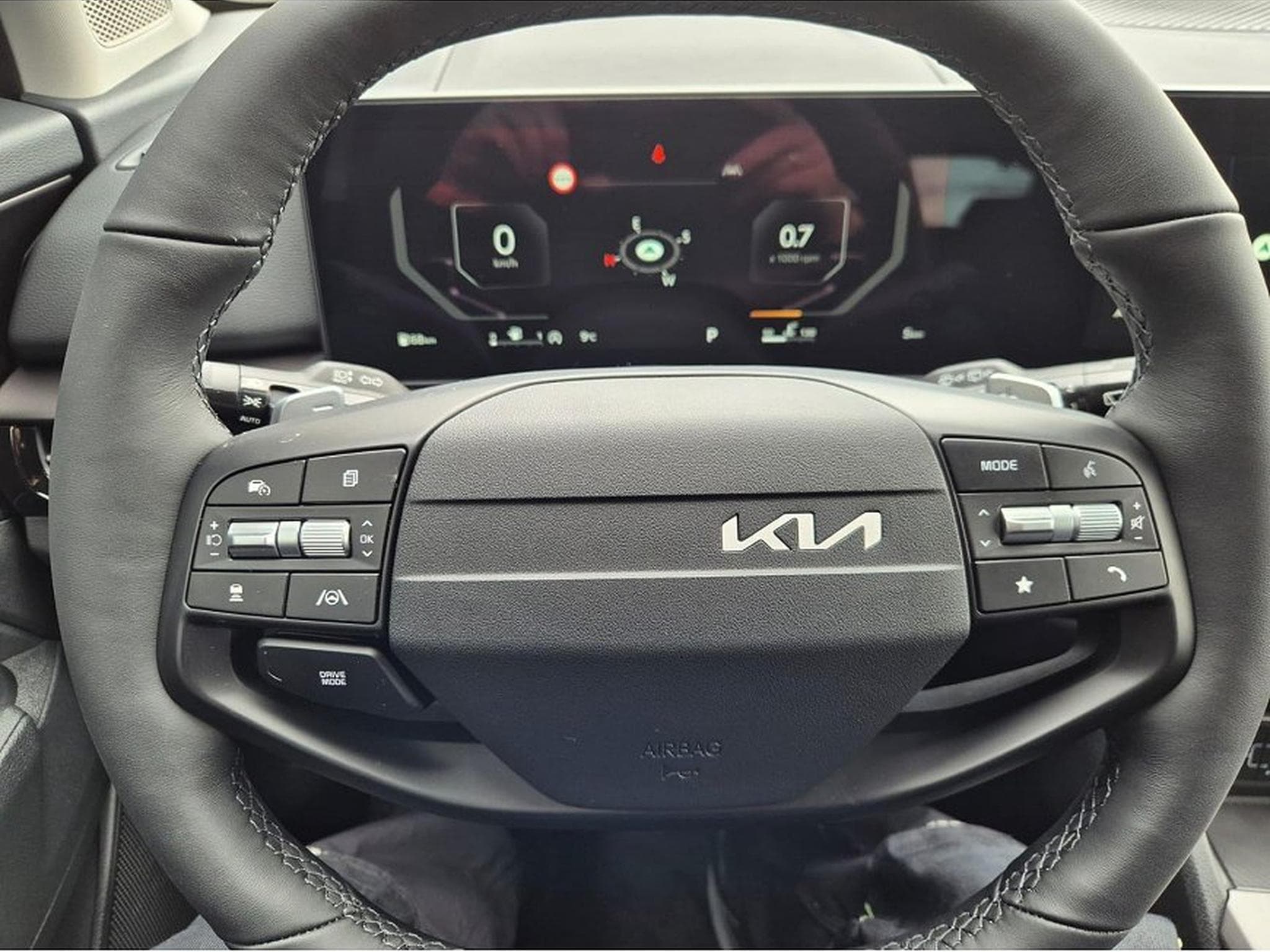 Kia Sportage (2026) - Foto 16