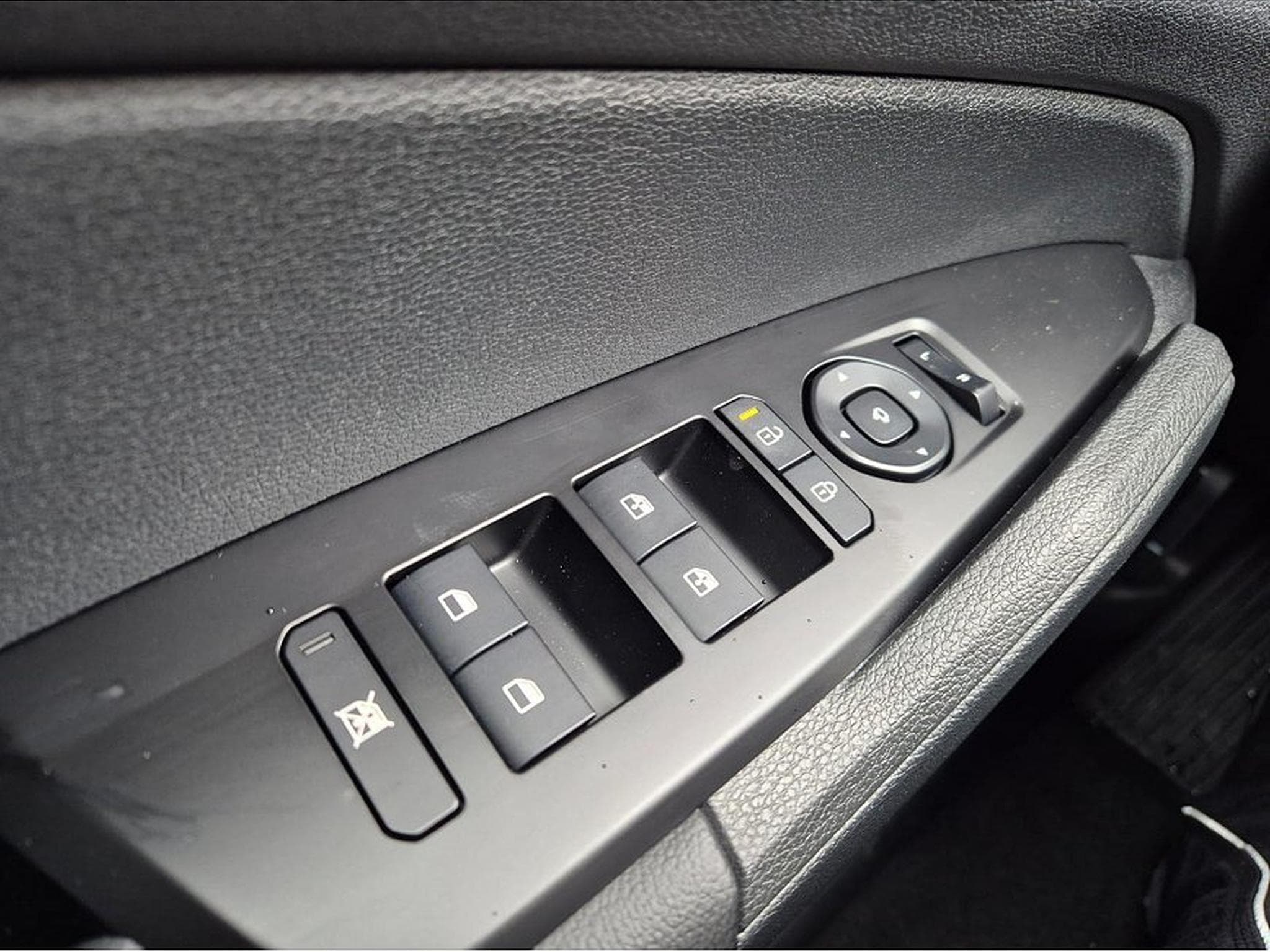 Kia Sportage (2026) - Foto 13