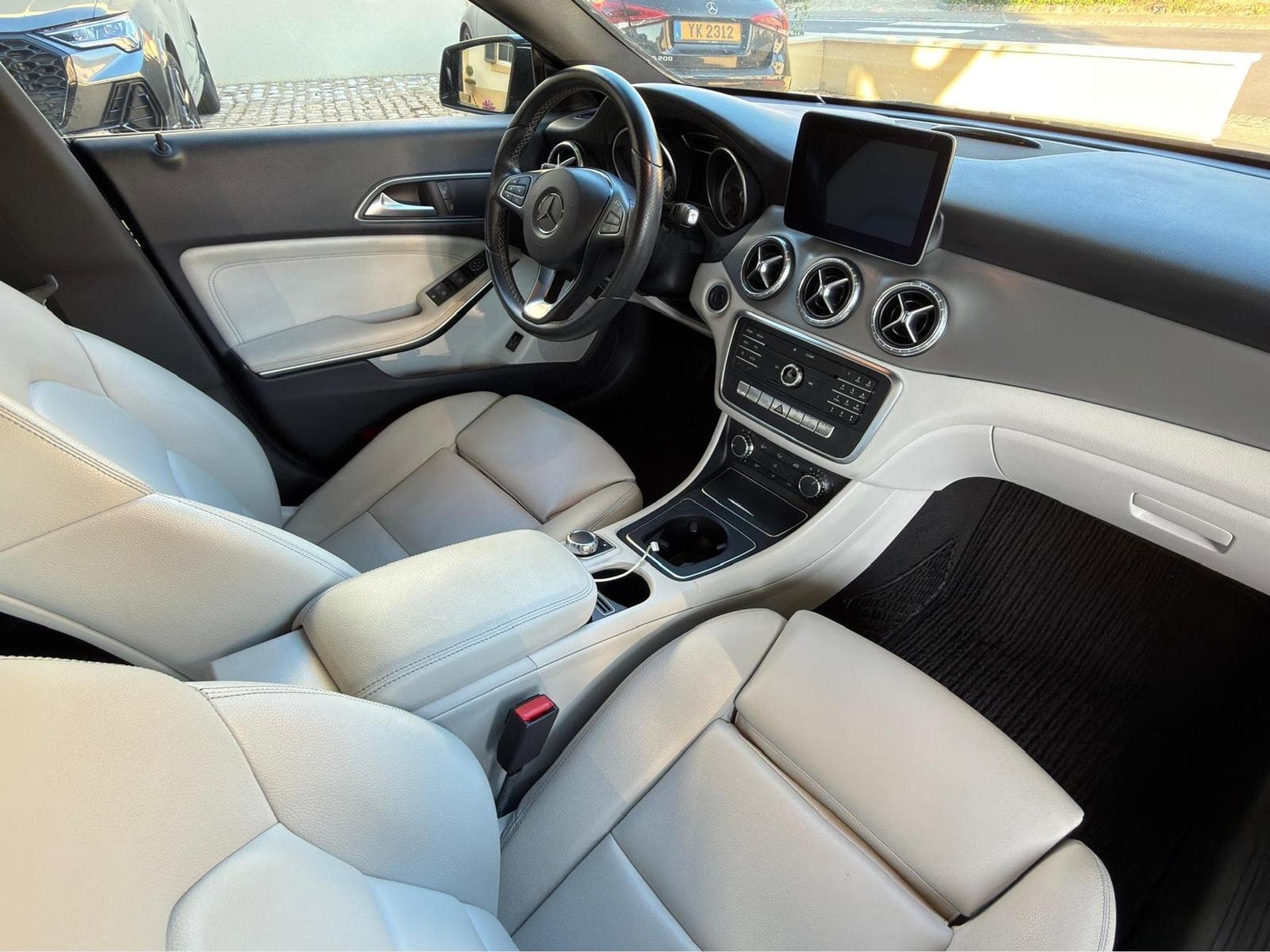 Mercedes CLA 200 (2016) - Photo 6
